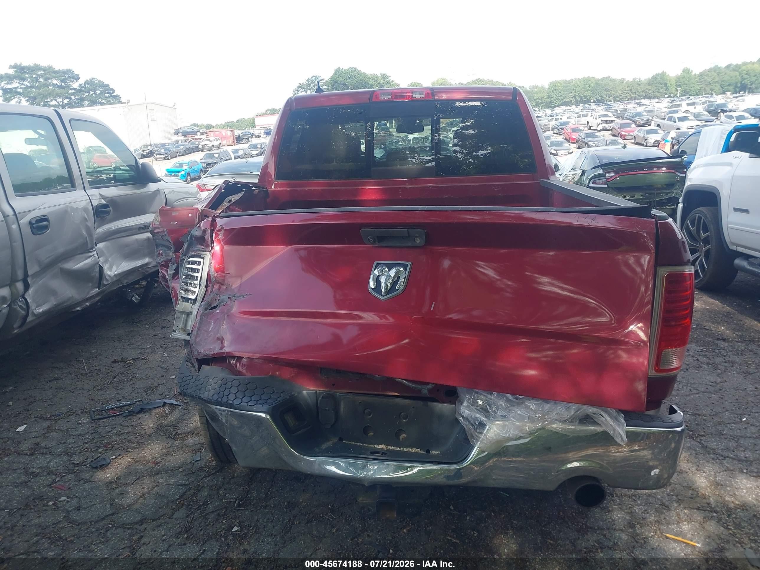 2013 Ram 1500 Laramie Maroon vin: 1C6RR6NT2DS680195