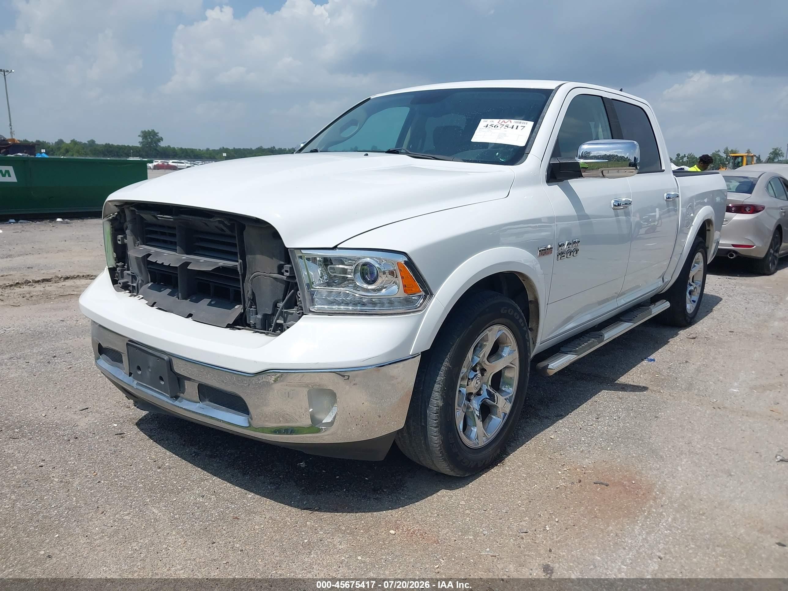 2013 Ram 1500 Laramie White vin: 1C6RR6NT2DS711865