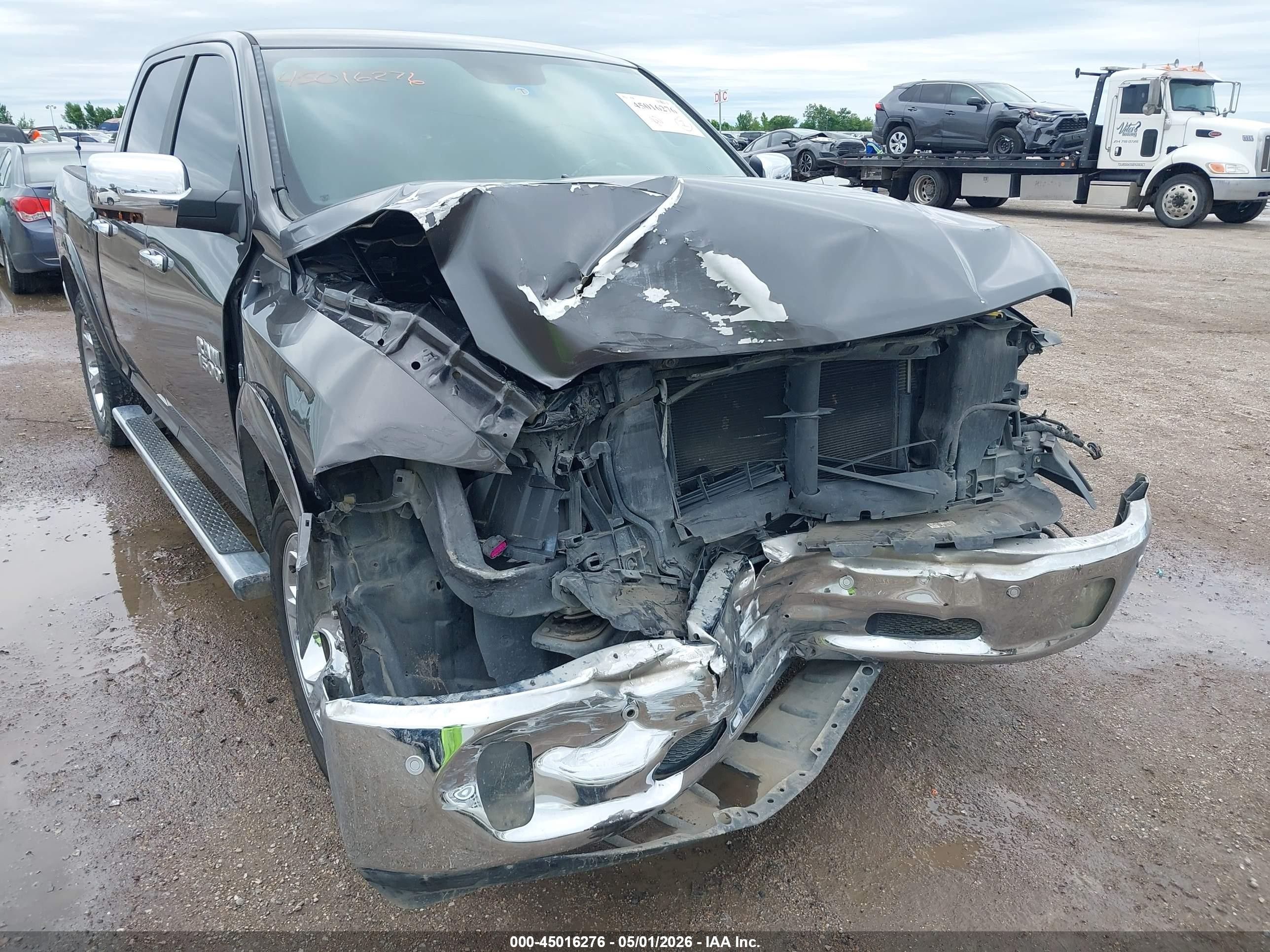 2015 Ram 1500 Laramie Gray vin: 1C6RR6NT3FS512682
