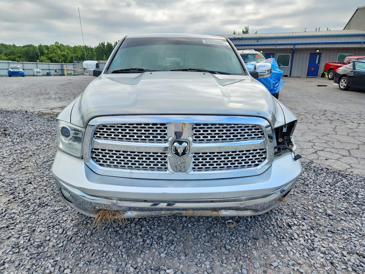 2014 Ram 1500 Laramie Серебряный vin: 1C6RR6NT5ES307007