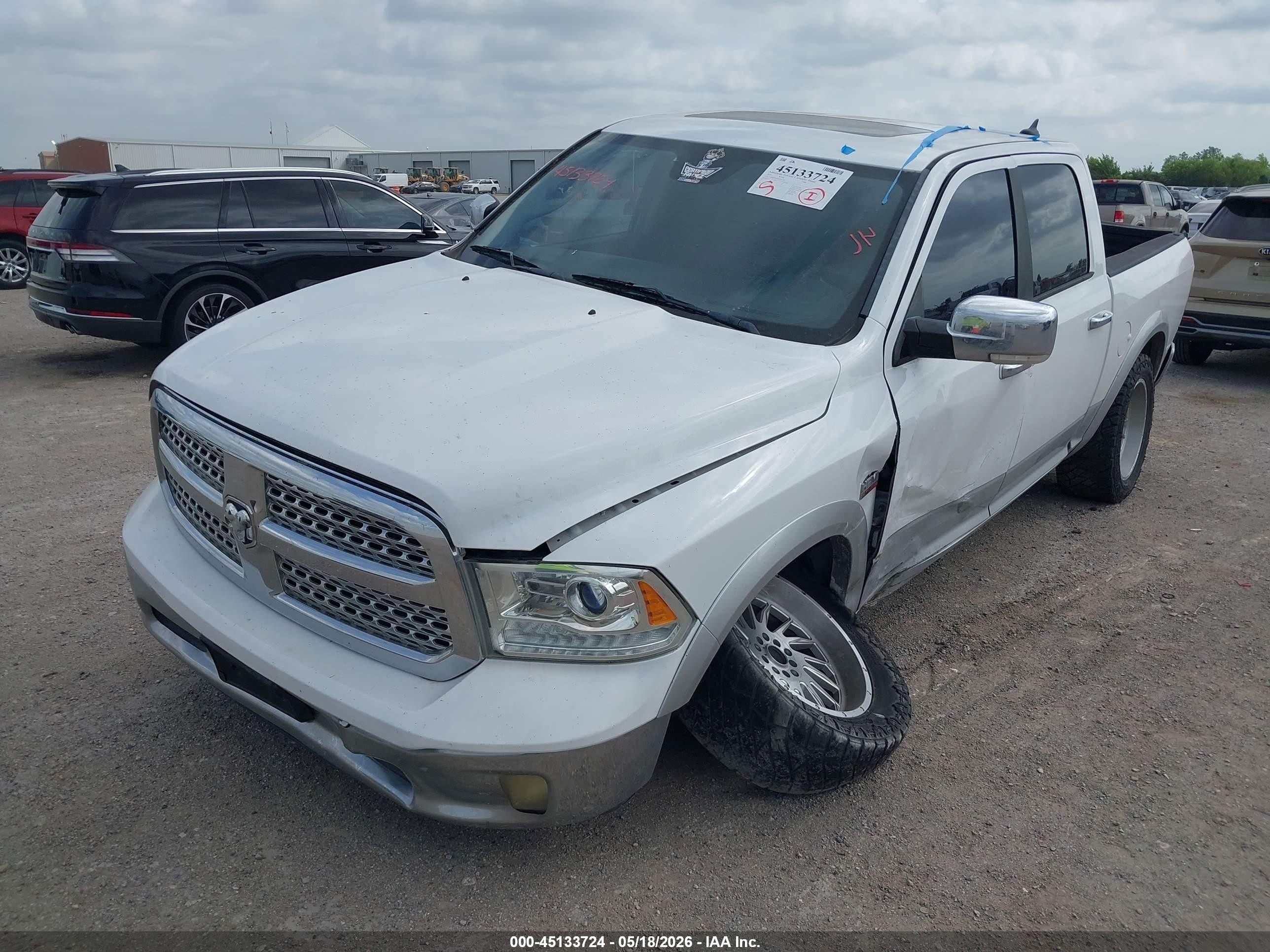 2014 Ram 1500 Laramie Белый vin: 1C6RR6NT6ES210270