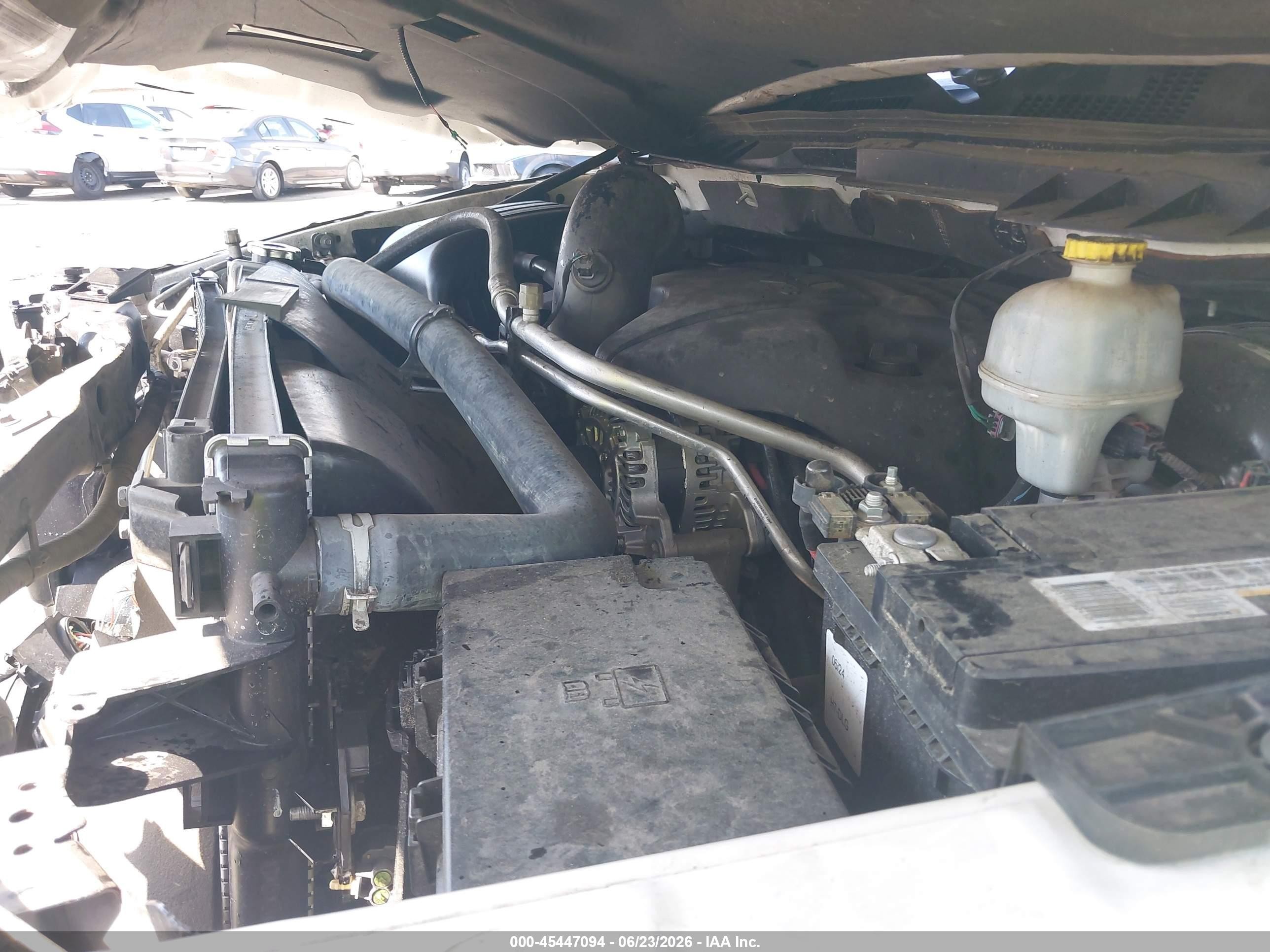 2015 Ram 1500 Laramie White vin: 1C6RR6NT6FS591524