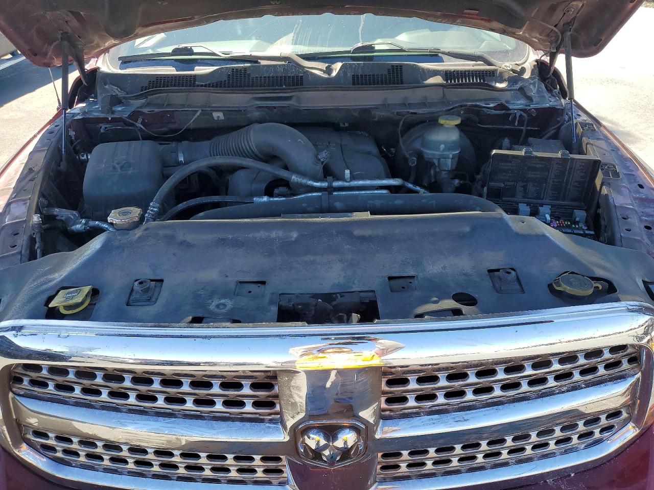 2018 Ram 1500 Laramie Burgundy vin: 1C6RR6NT7JS188550
