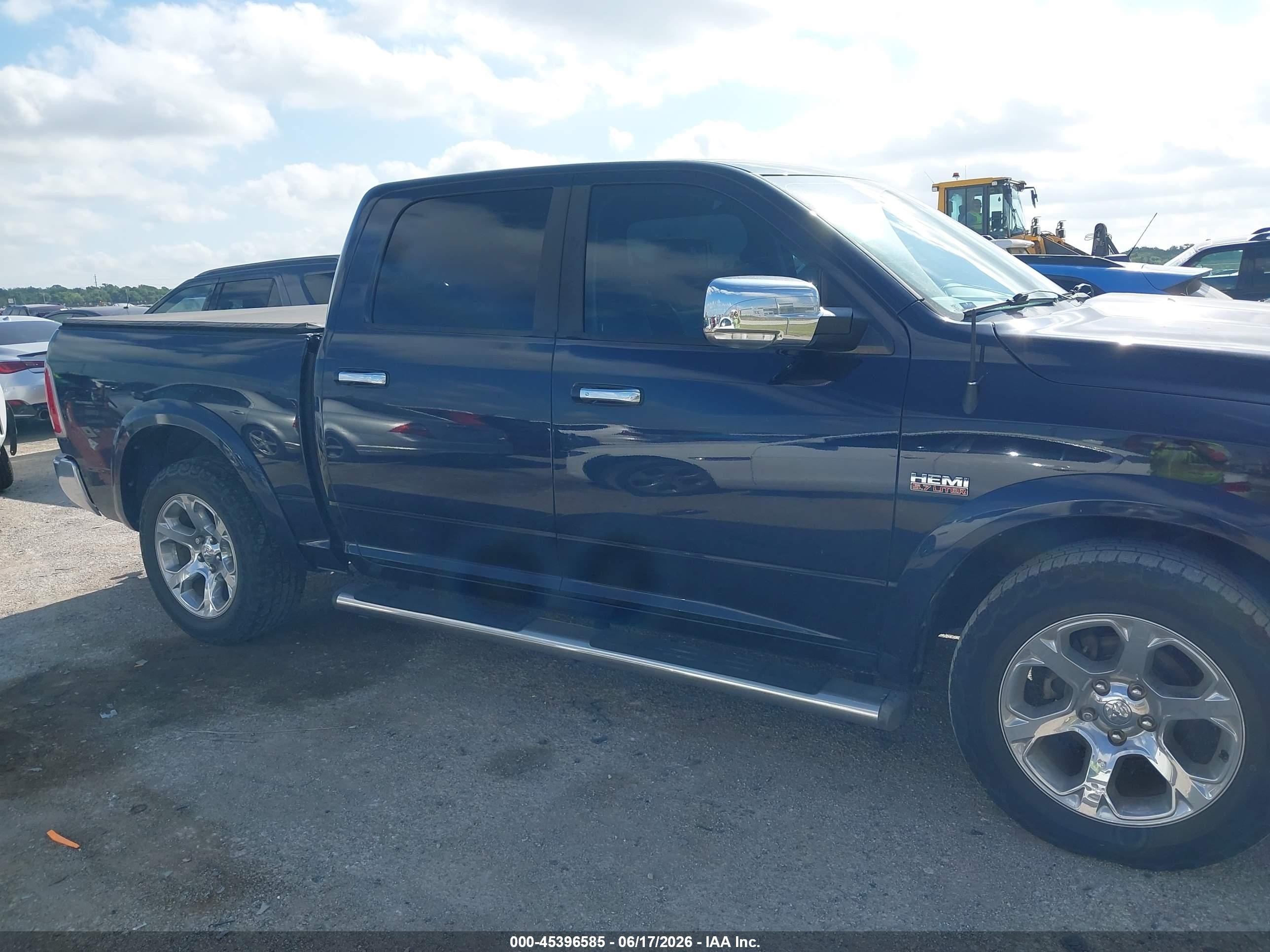 2014 Ram 1500 Laramie Blue vin: 1C6RR6NT9ES180424