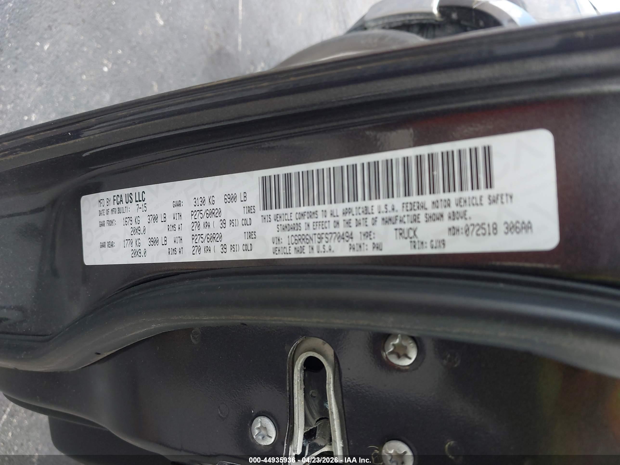 2015 Ram 1500 Laramie Gray vin: 1C6RR6NT9FS770494