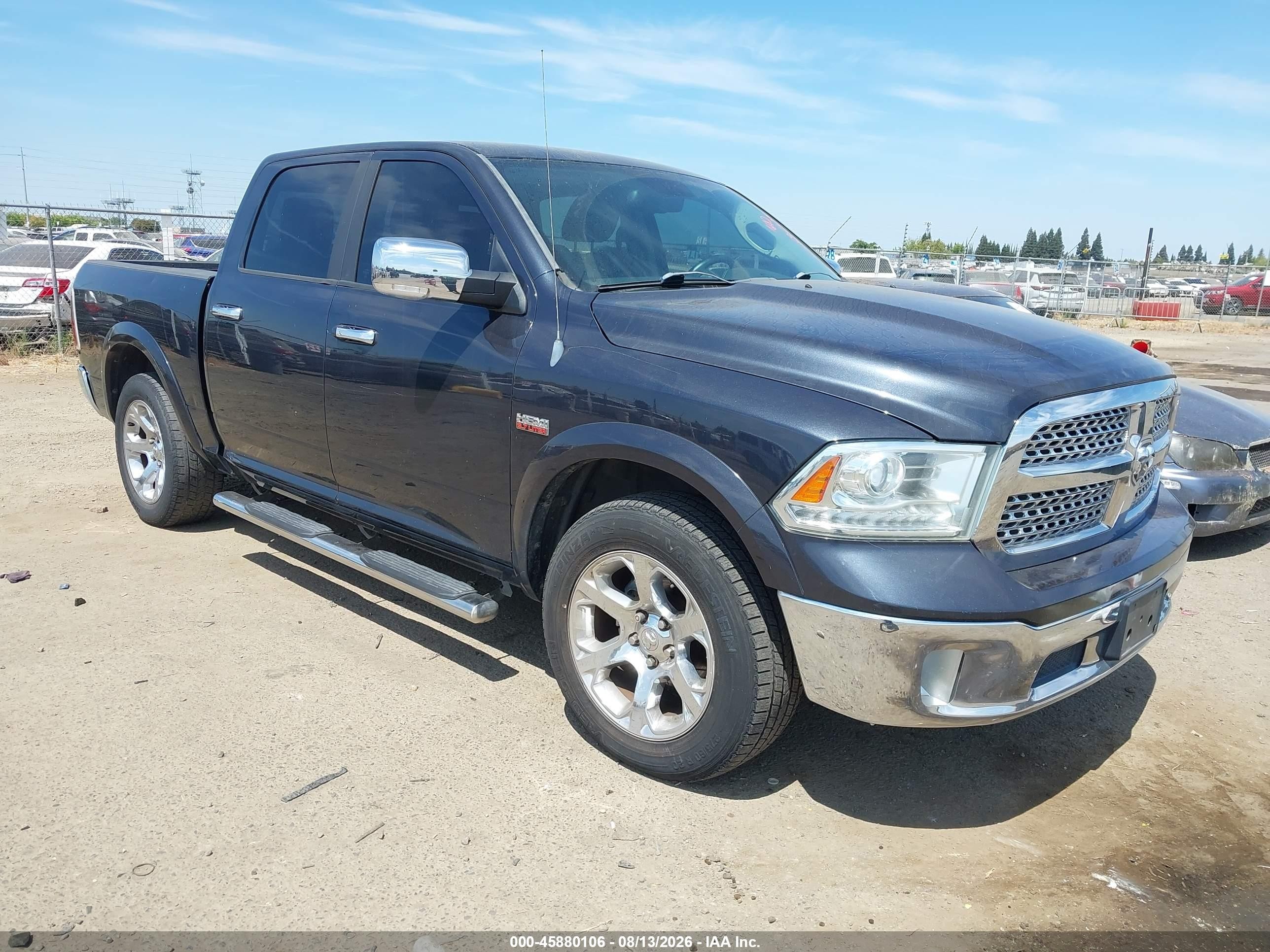 2013 Ram 1500 Laramie Black vin: 1C6RR6NTXDS684768