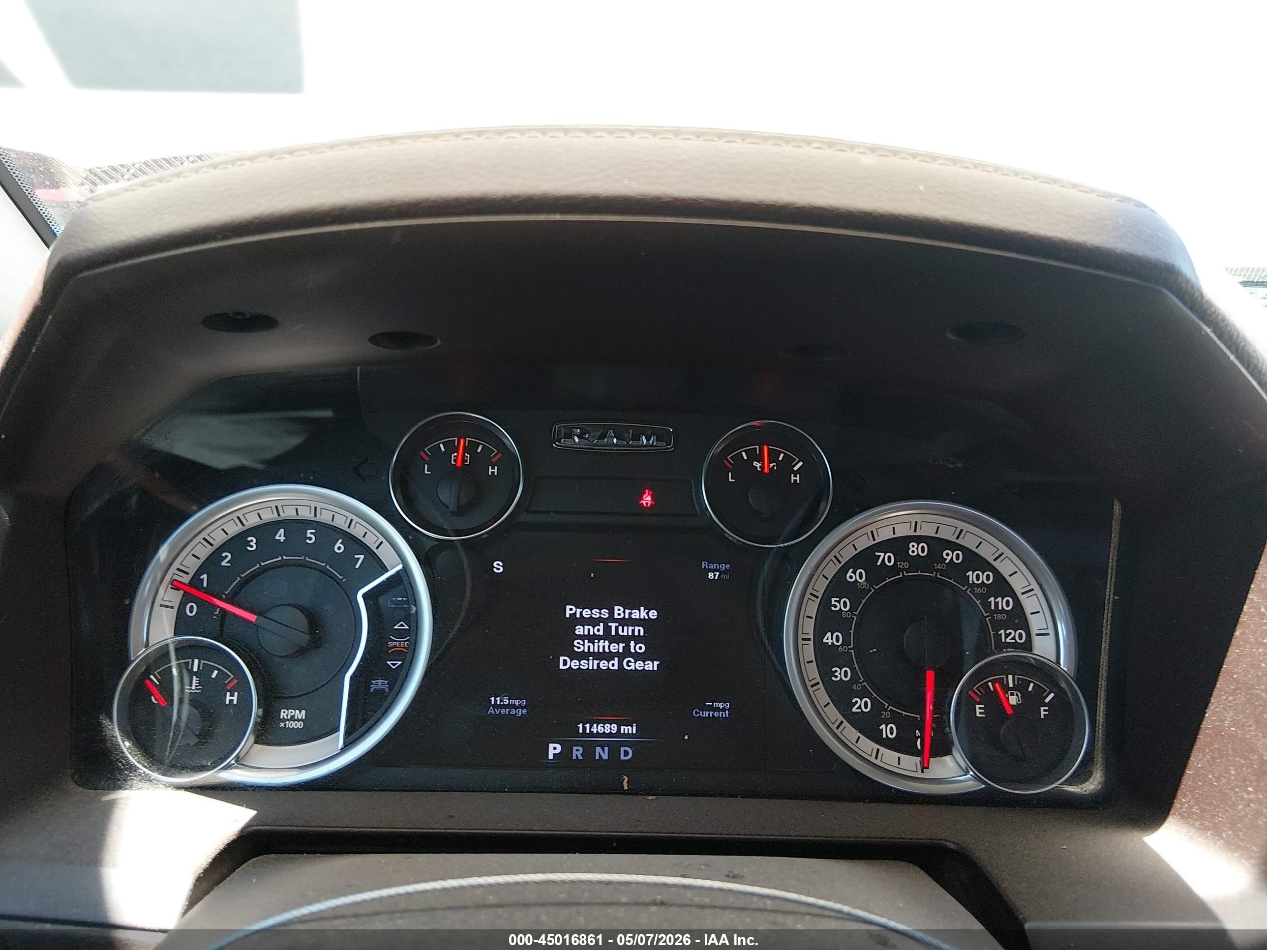 2013 Ram 1500 Laramie White vin: 1C6RR6NTXDS707207