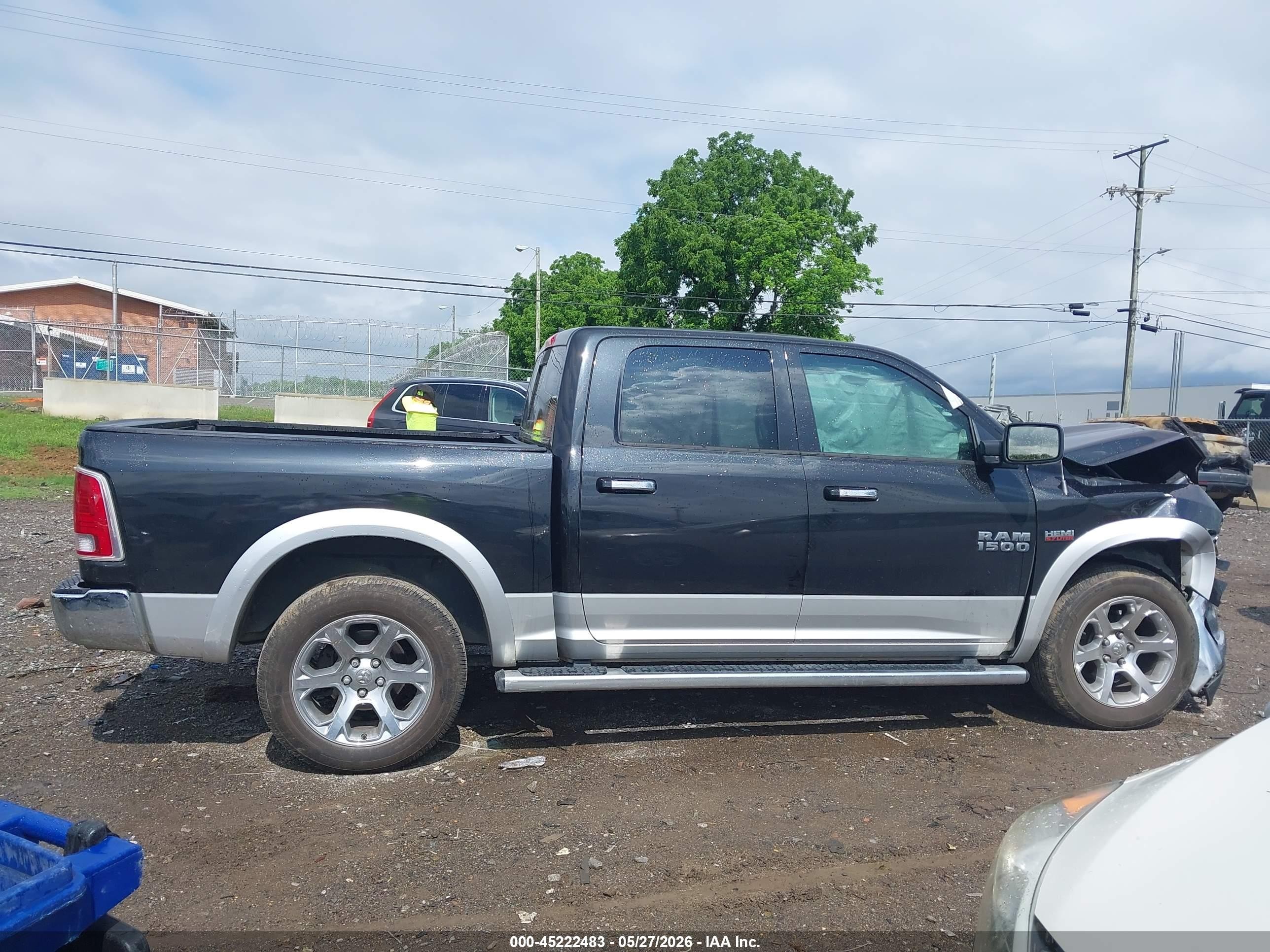 2015 Ram 1500 Laramie Black vin: 1C6RR6NTXFS669206
