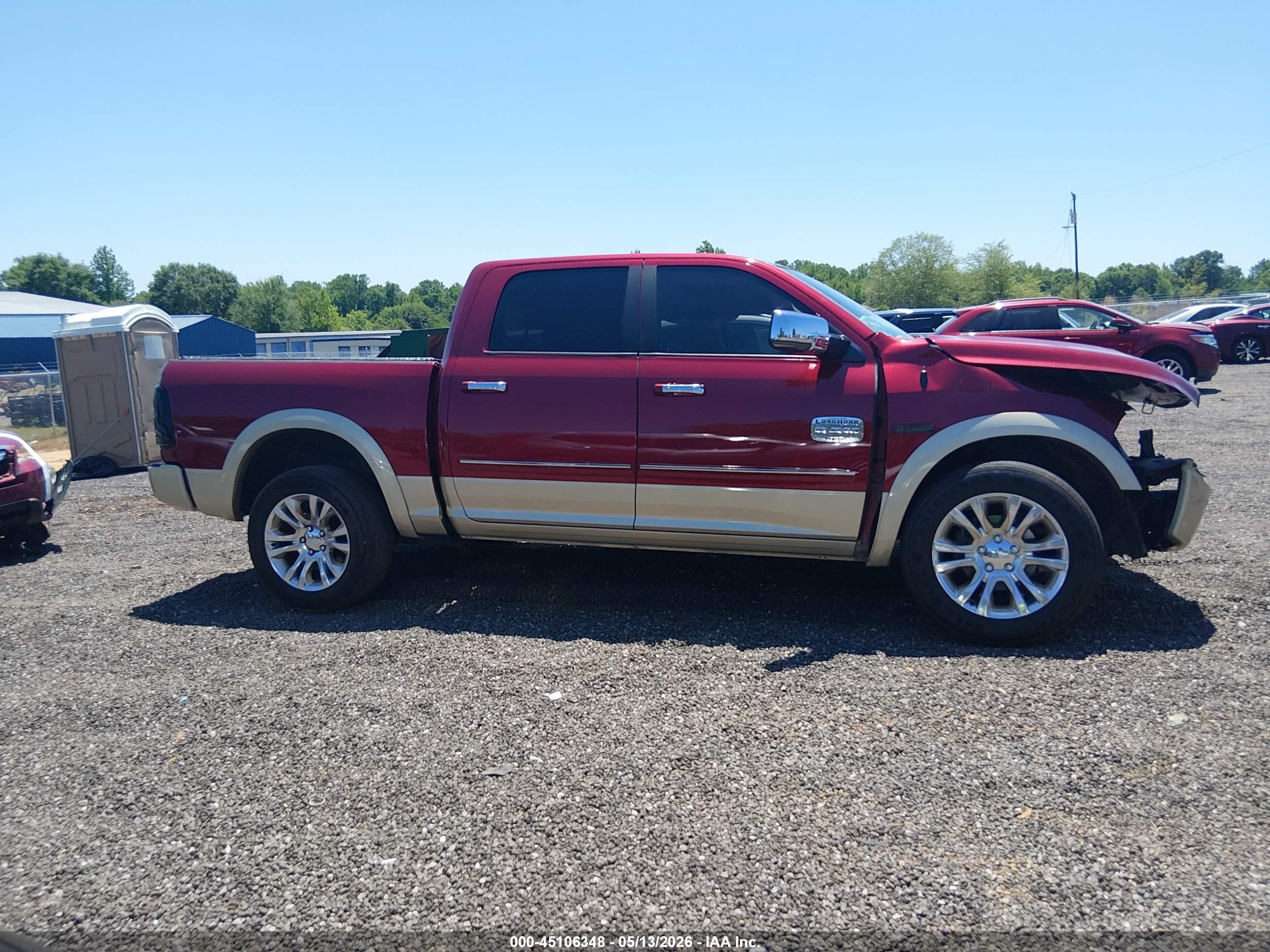 2015 Ram 1500 Laramie Longhorn Red vin: 1C6RR6PM1FS623348