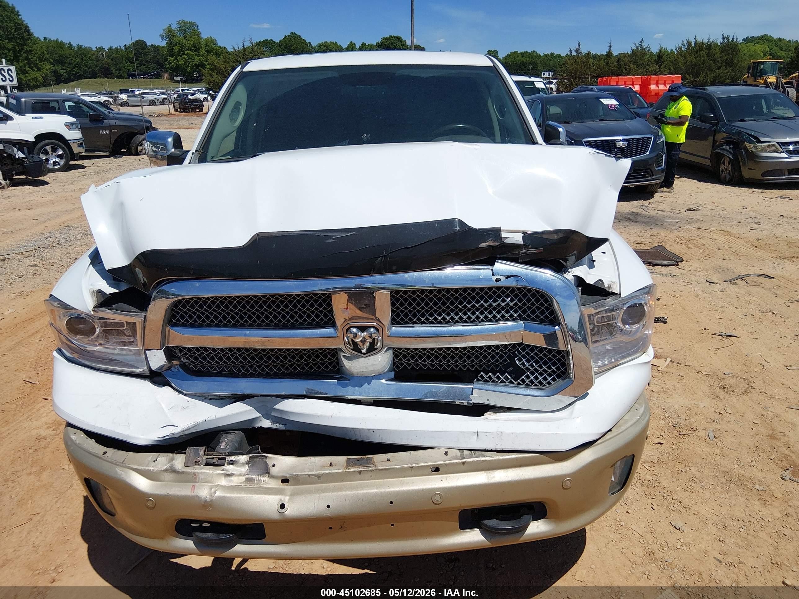 2015 Ram 1500 Laramie Longhorn White vin: 1C6RR6PM7FS523514