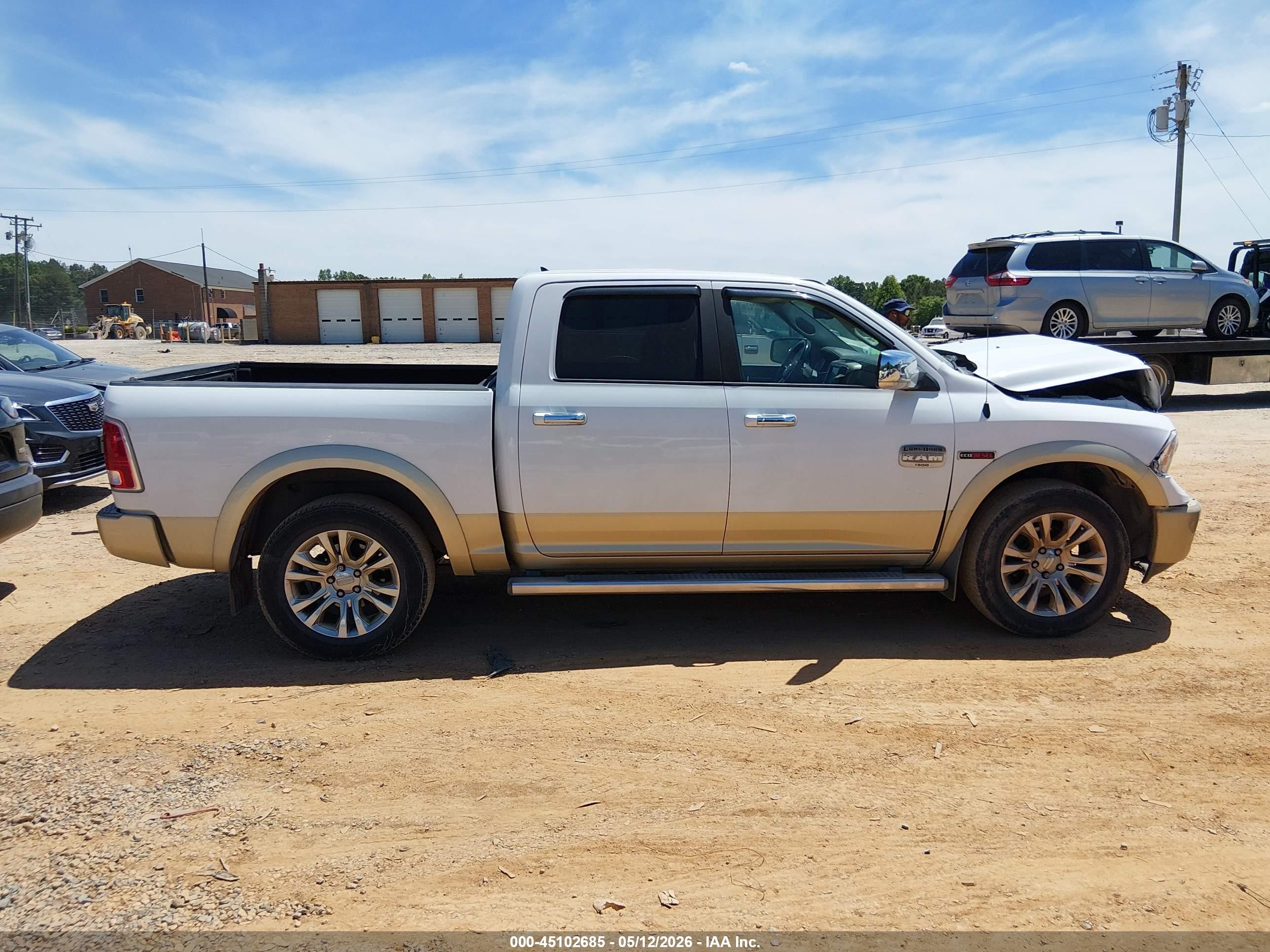 2015 Ram 1500 Laramie Longhorn White vin: 1C6RR6PM7FS523514