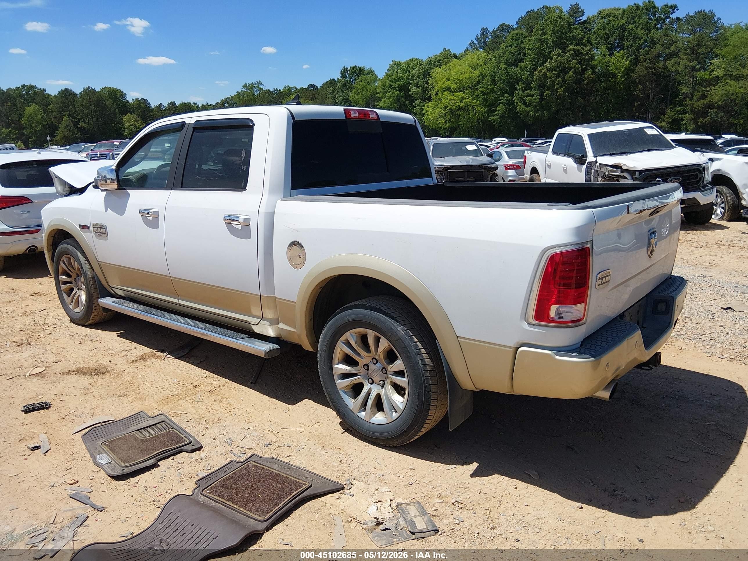 2015 Ram 1500 Laramie Longhorn White vin: 1C6RR6PM7FS523514