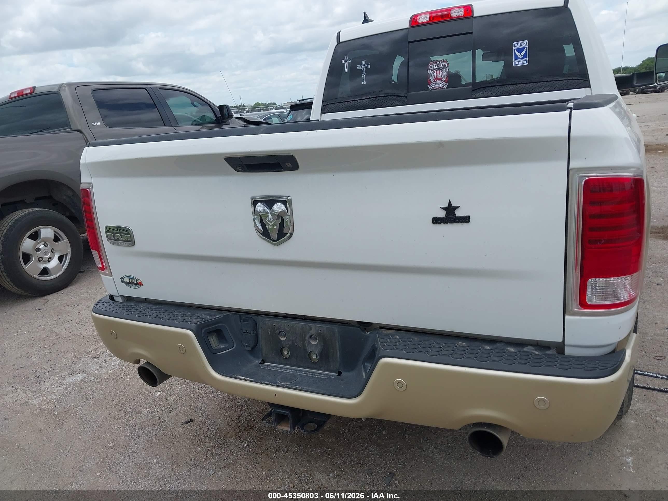 2014 Ram 1500 Longhorn White vin: 1C6RR6PT0ES184312