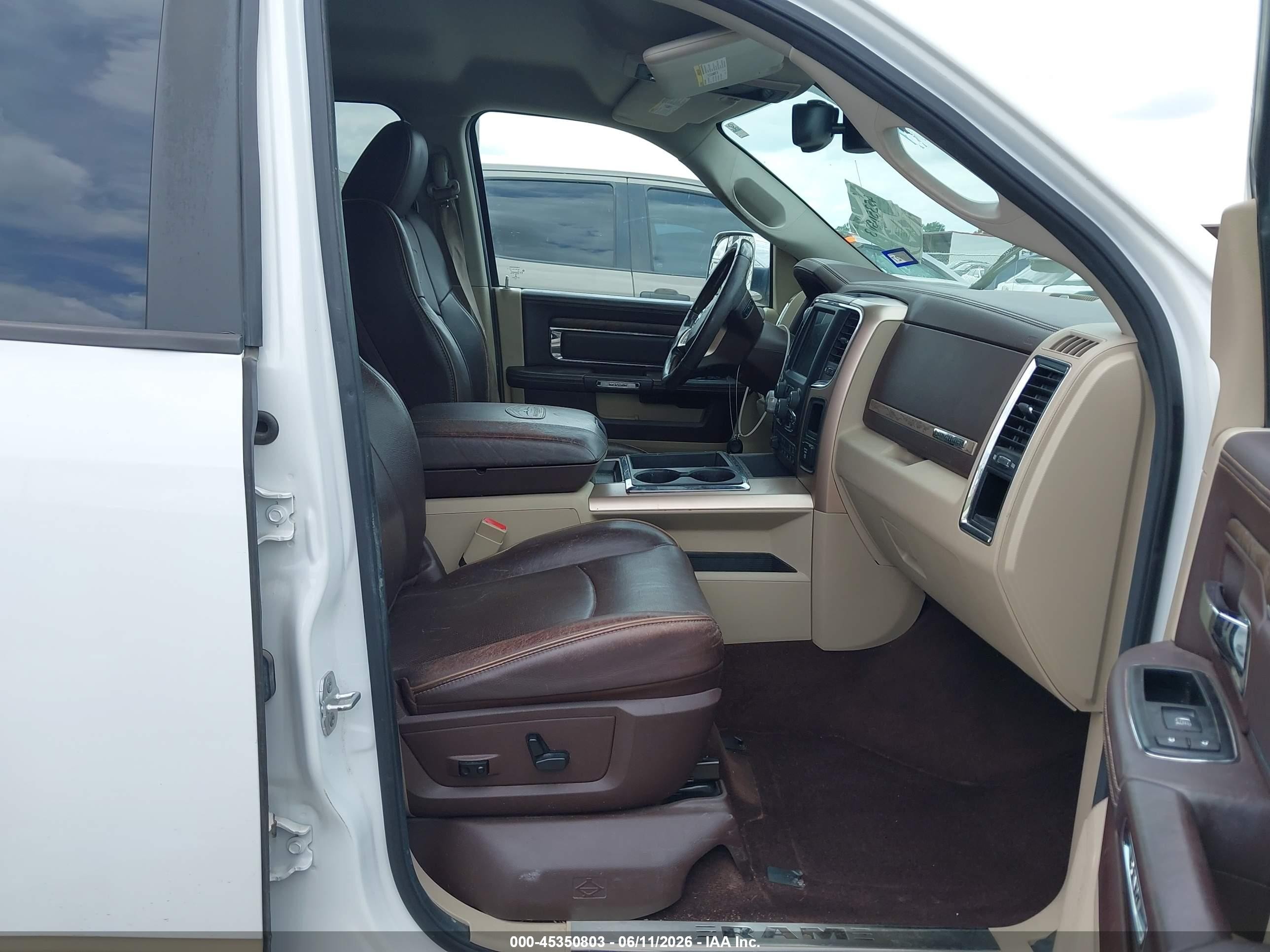 2014 Ram 1500 Longhorn White vin: 1C6RR6PT0ES184312