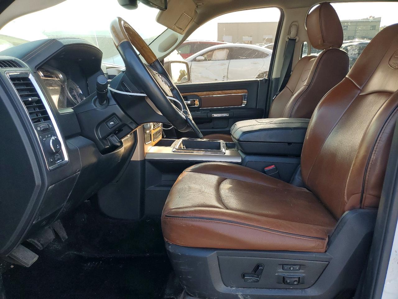 2015 Ram 1500 Longhorn White vin: 1C6RR6PT0FS676226