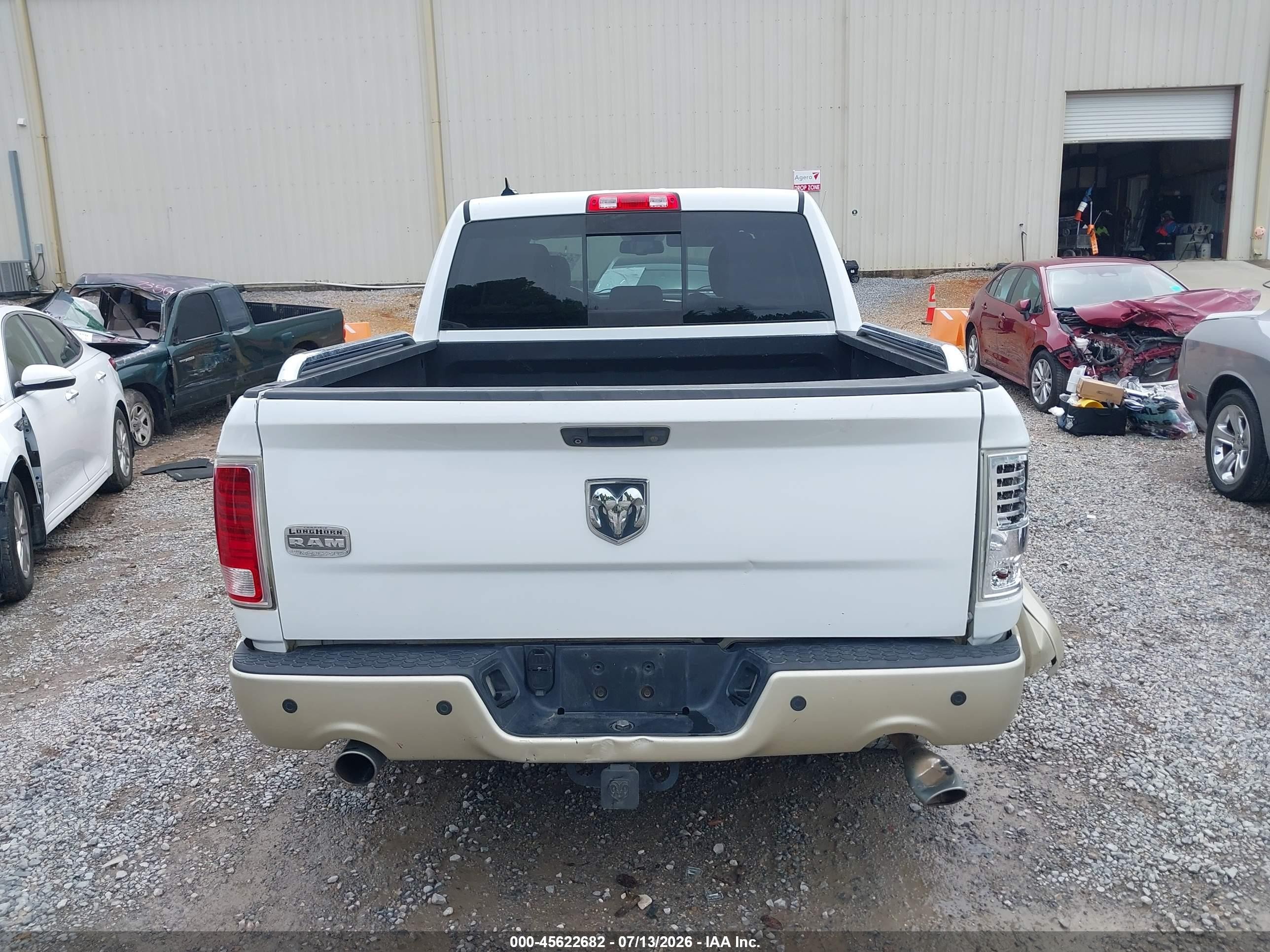 2013 Ram 1500 Laramie Longhorn Edition Белый vin: 1C6RR6PT1DS551622