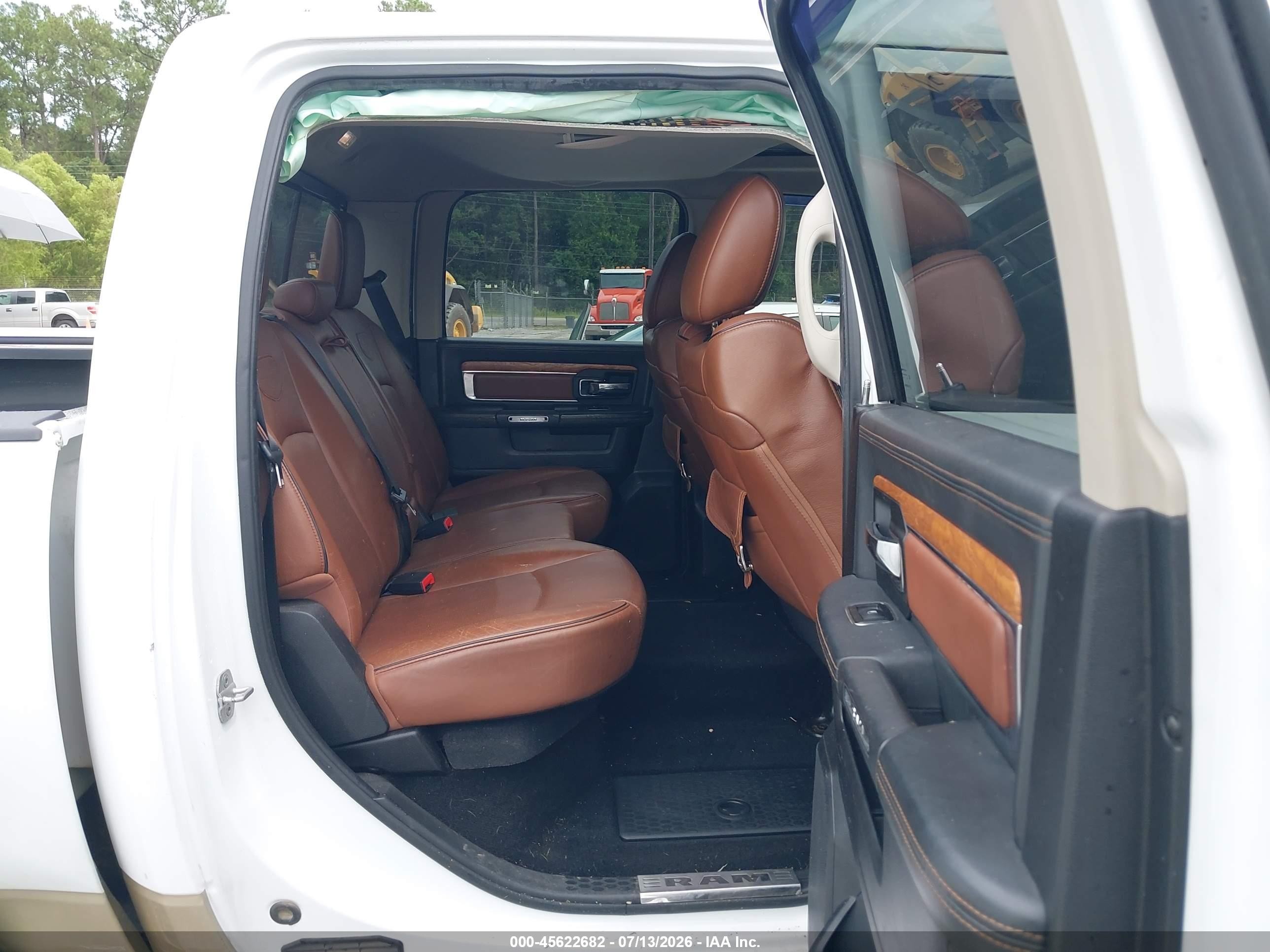 2013 Ram 1500 Laramie Longhorn Edition Белый vin: 1C6RR6PT1DS551622