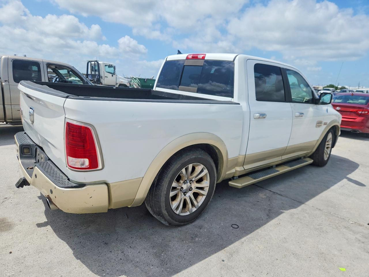 2013 Ram 1500 Longhorn White vin: 1C6RR6PT1DS597550