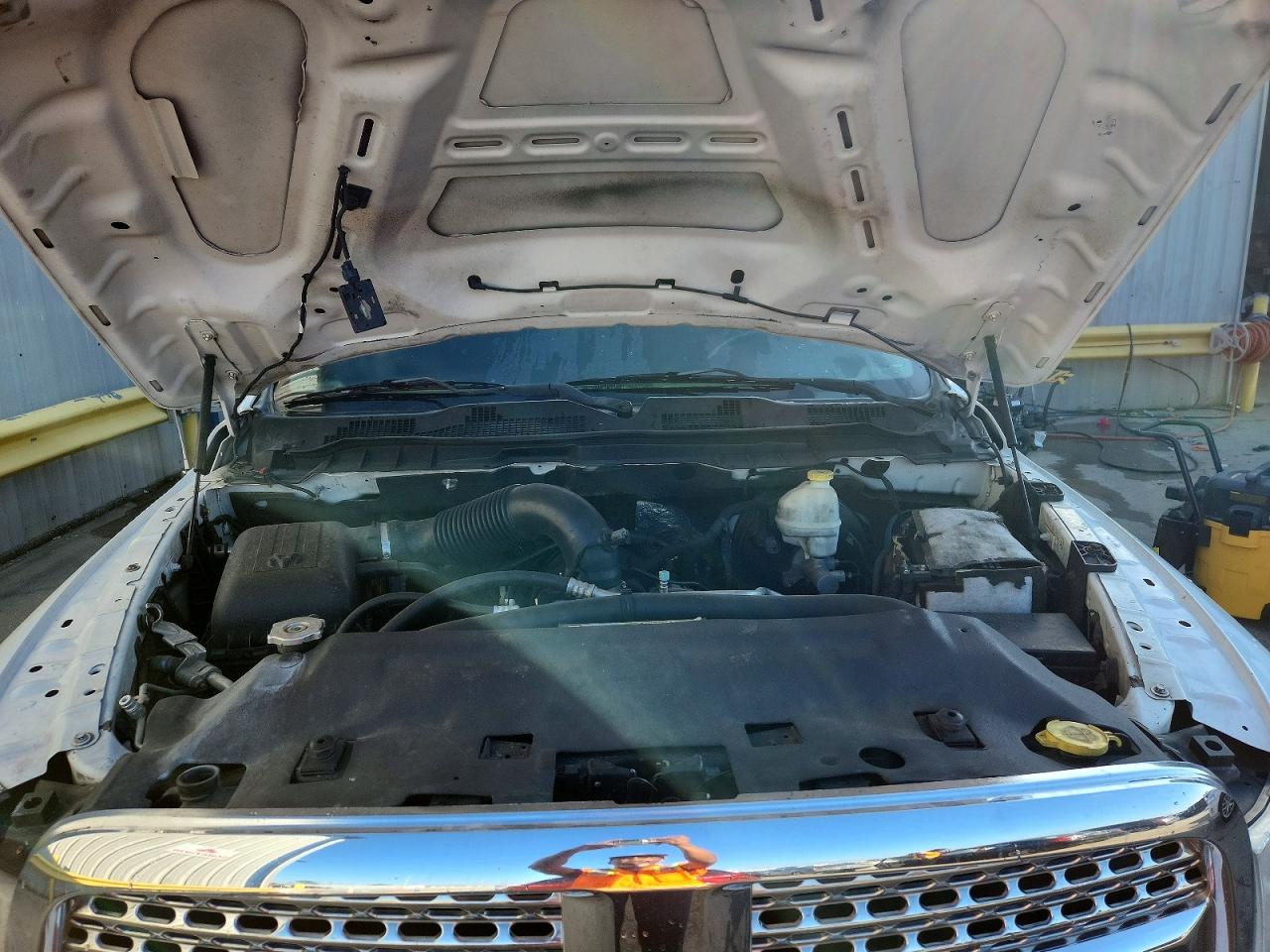 2013 Ram 1500 Longhorn White vin: 1C6RR6PT3DS517651