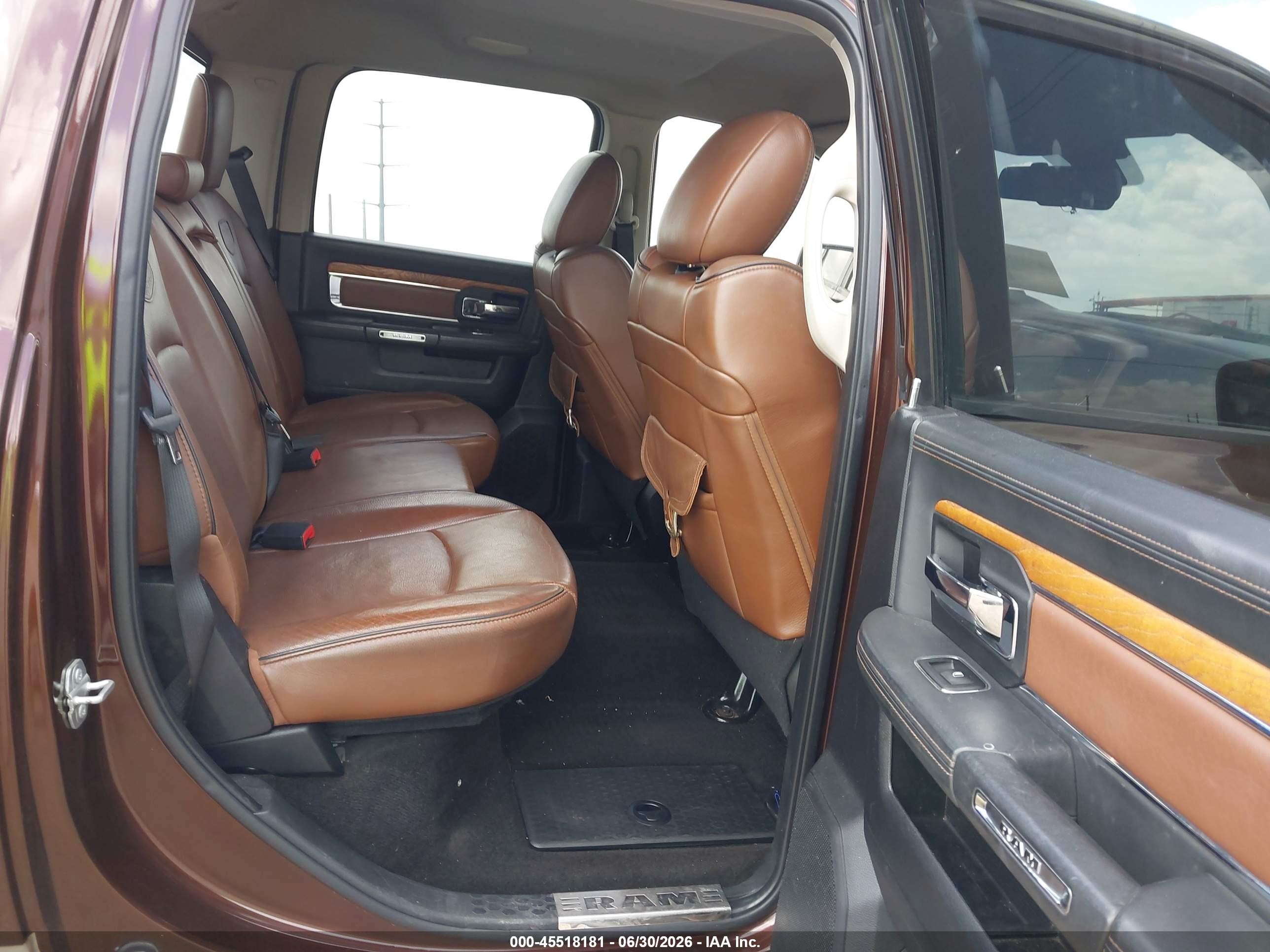 2015 Ram 1500 Laramie Longhorn Brown vin: 1C6RR6PT6FS651203
