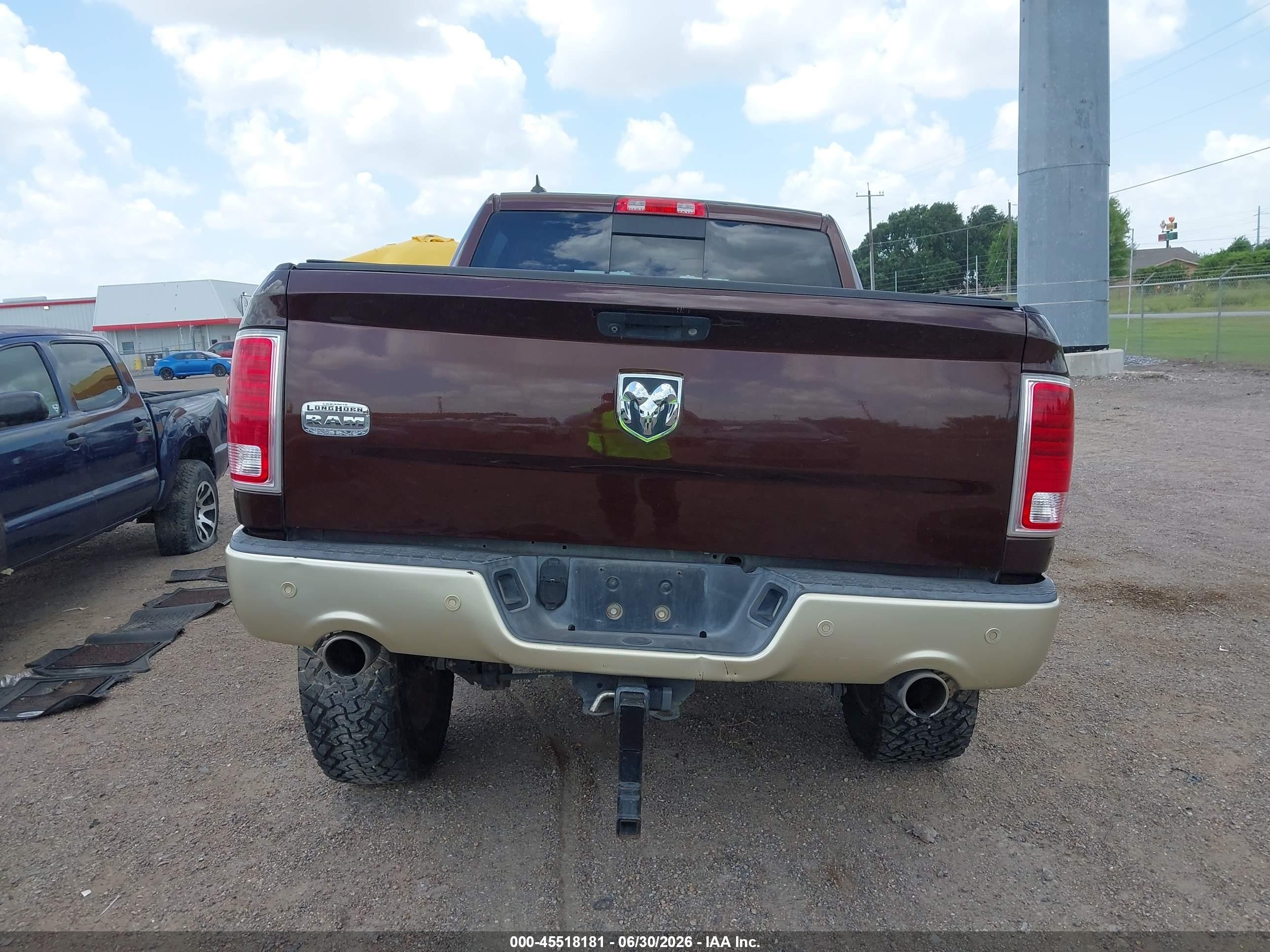 2015 Ram 1500 Laramie Longhorn Brown vin: 1C6RR6PT6FS651203
