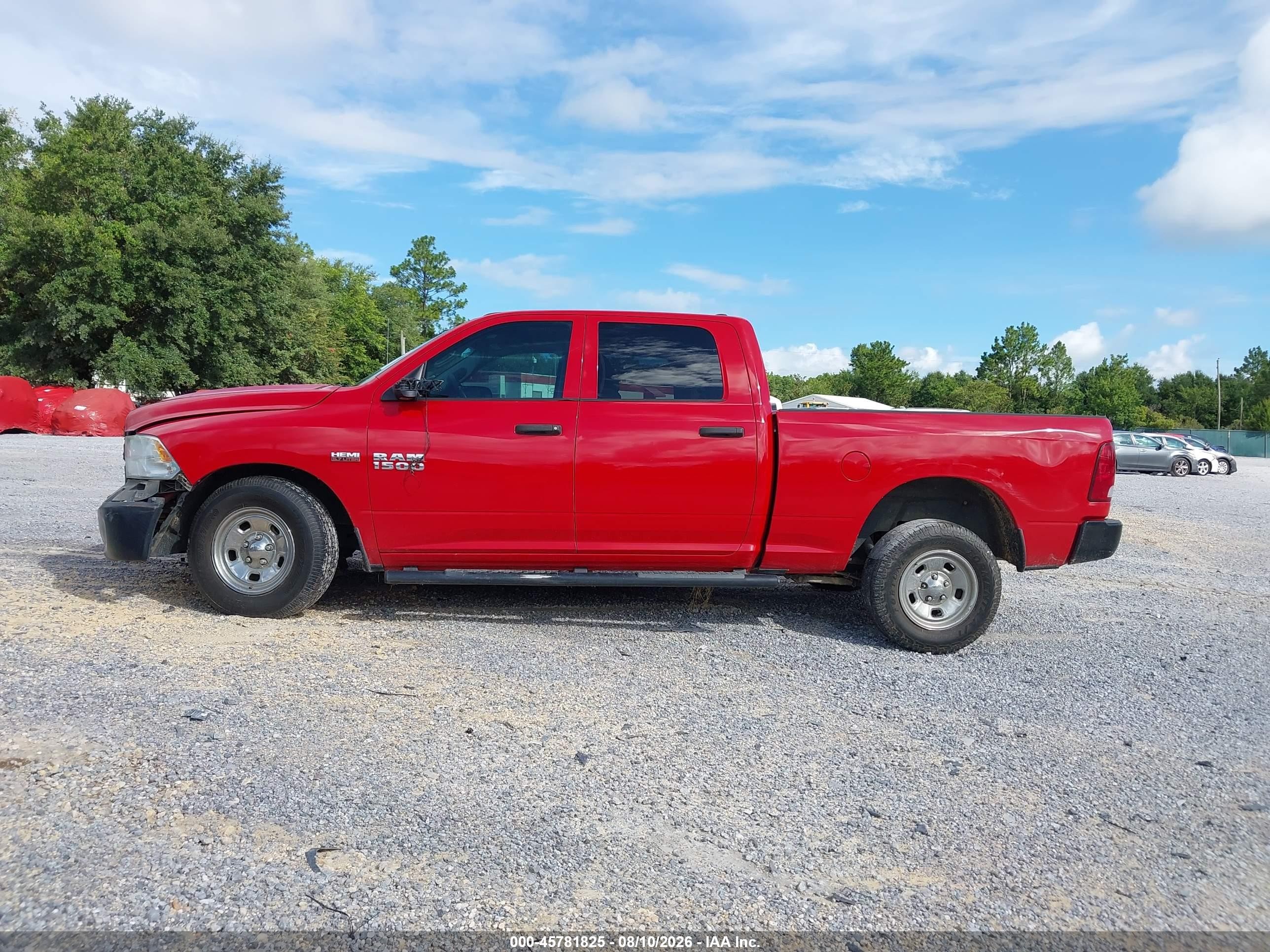 2014 Ram 1500 Tradesman Red vin: 1C6RR6ST1ES146028