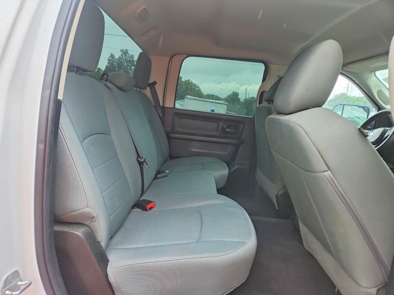 2014 Ram 1500 St White vin: 1C6RR6ST1ES170328