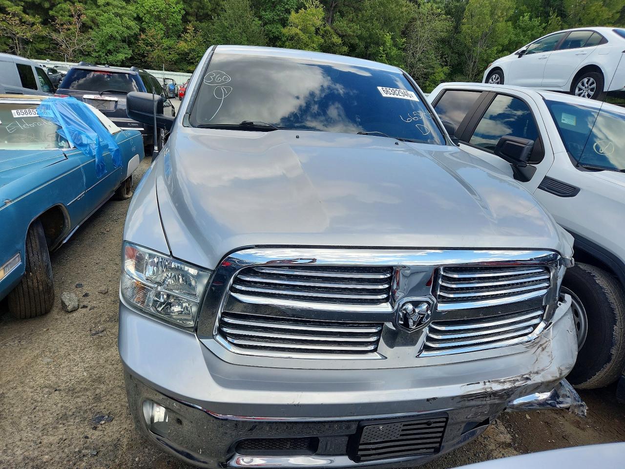 2013 Ram 1500 Slt Silver vin: 1C6RR6TT6DS665704