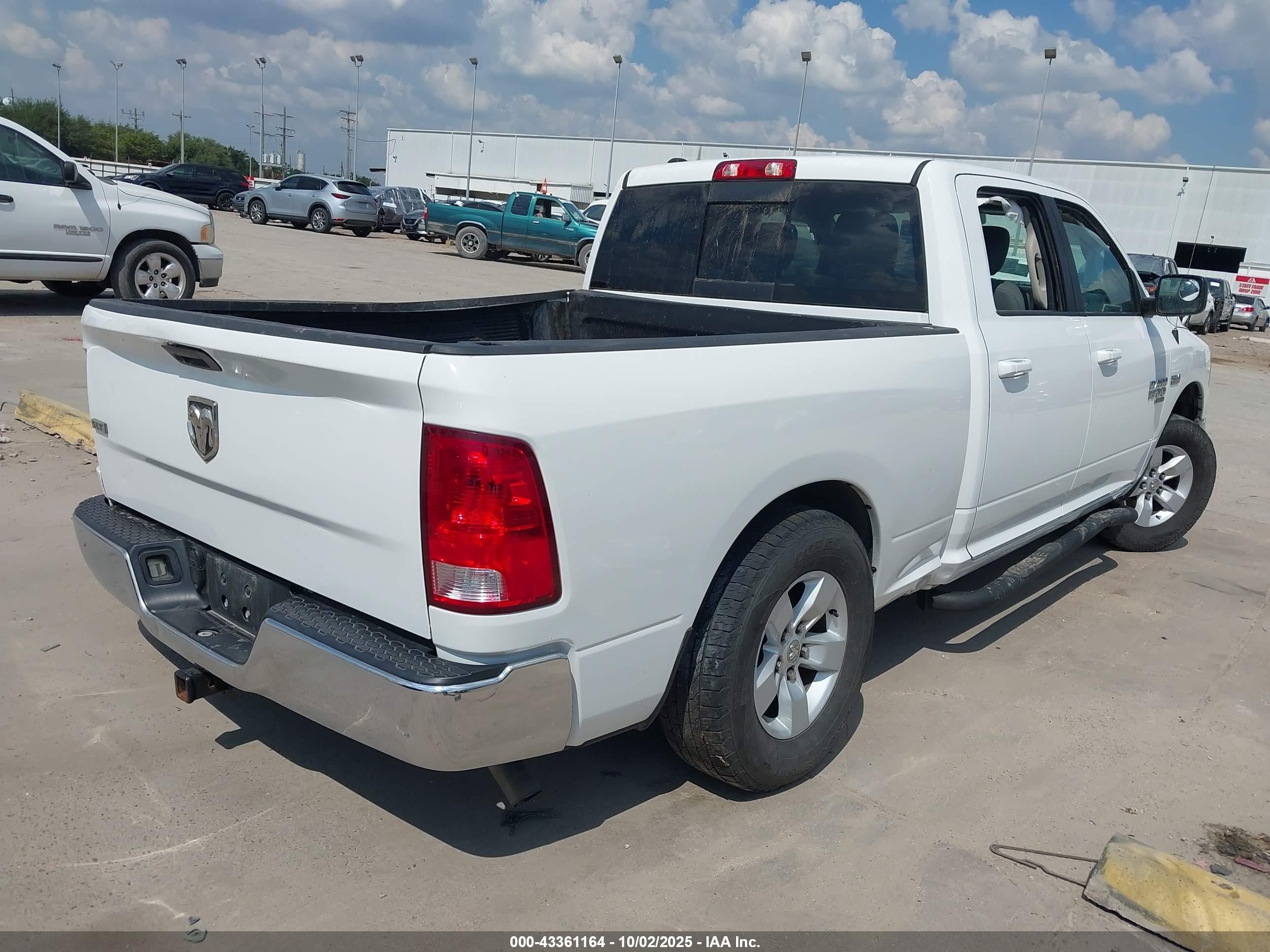 2020 Ram 1500 Classic Slt  4x2 6'4 Box White vin: 1C6RR6TT8LS100367
