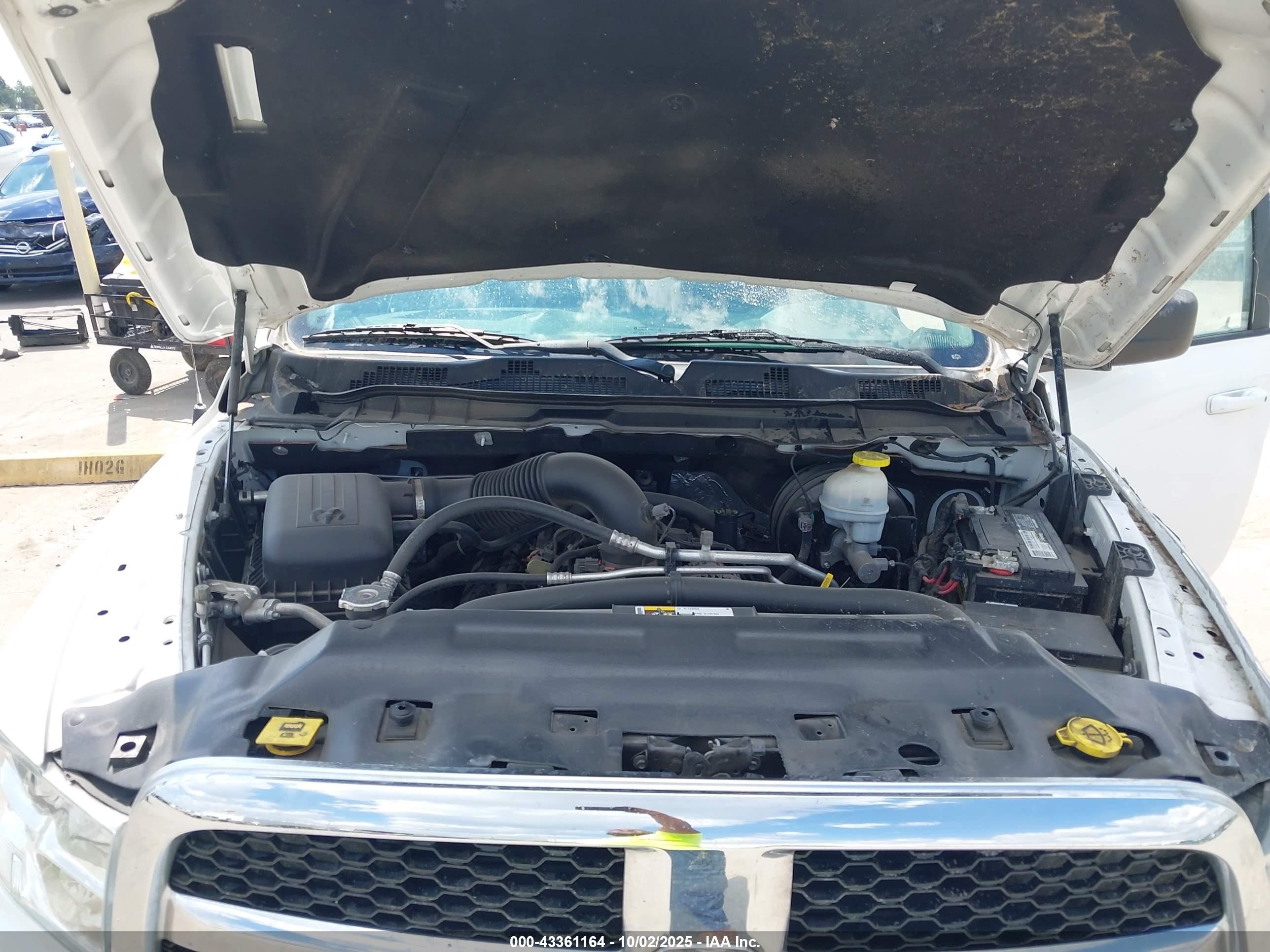 2020 Ram 1500 Classic Slt  4x2 6'4 Box White vin: 1C6RR6TT8LS100367