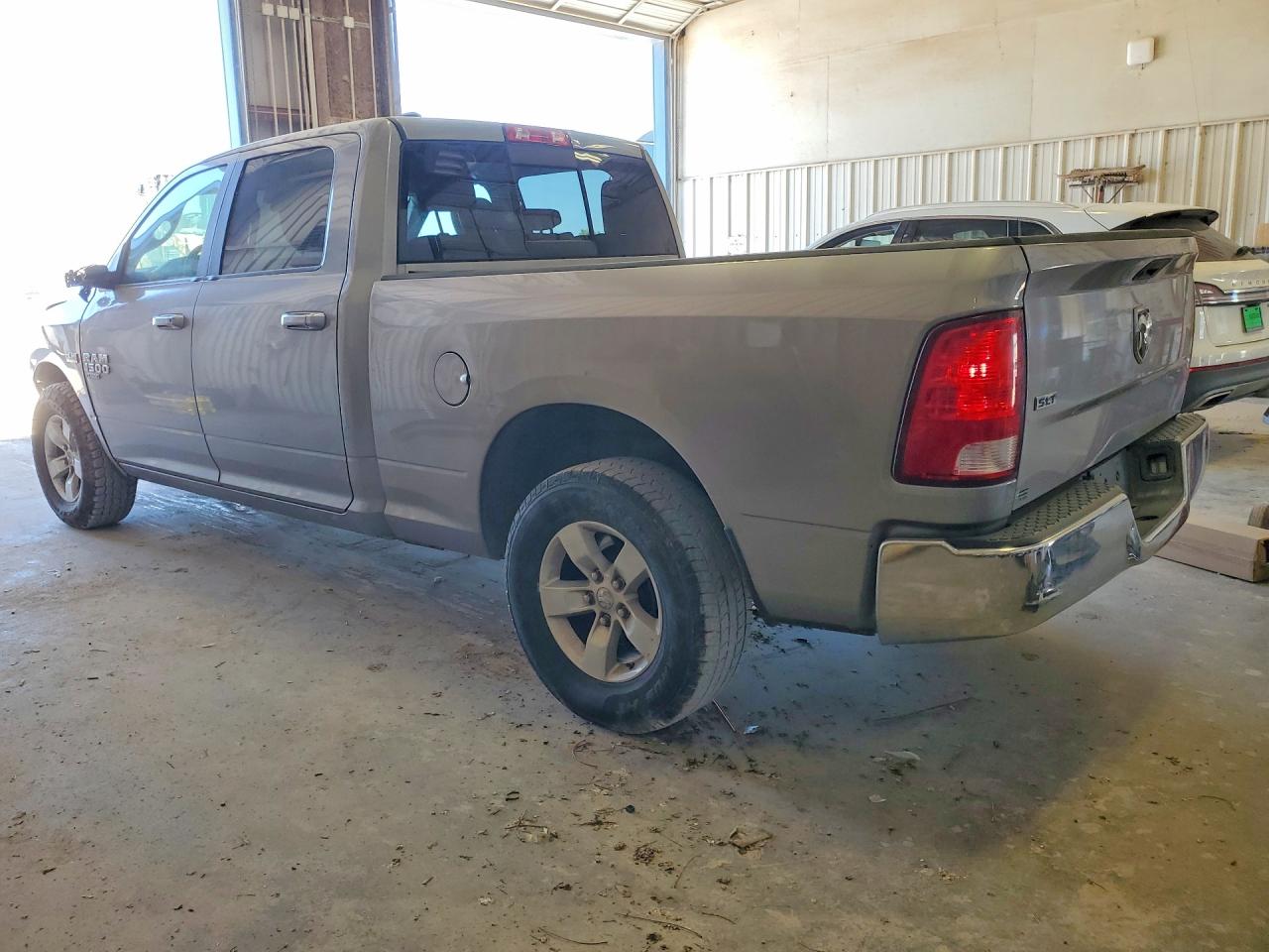2020 Ram 1500 Classic Slt Silver vin: 1C6RR6TT8LS111062