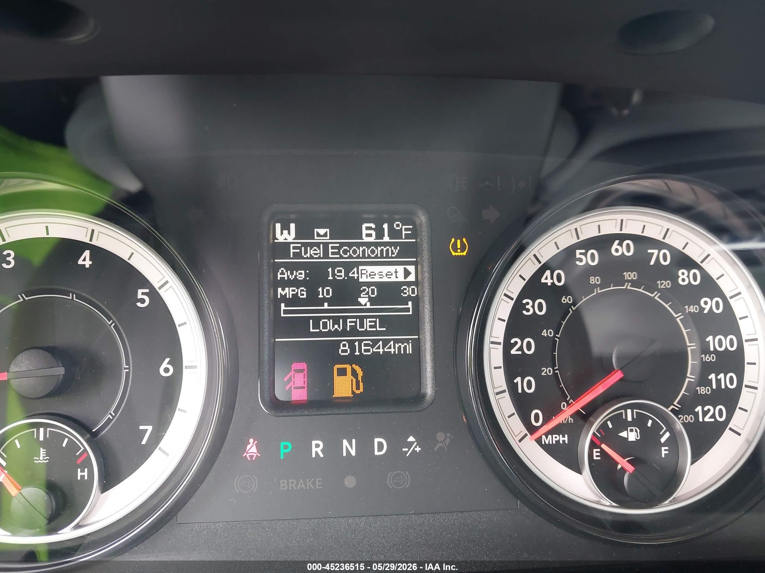2019 Ram 1500 Classic Slt  4x2 6'4 Box Серебряный vin: 1C6RR6TT9KS512344