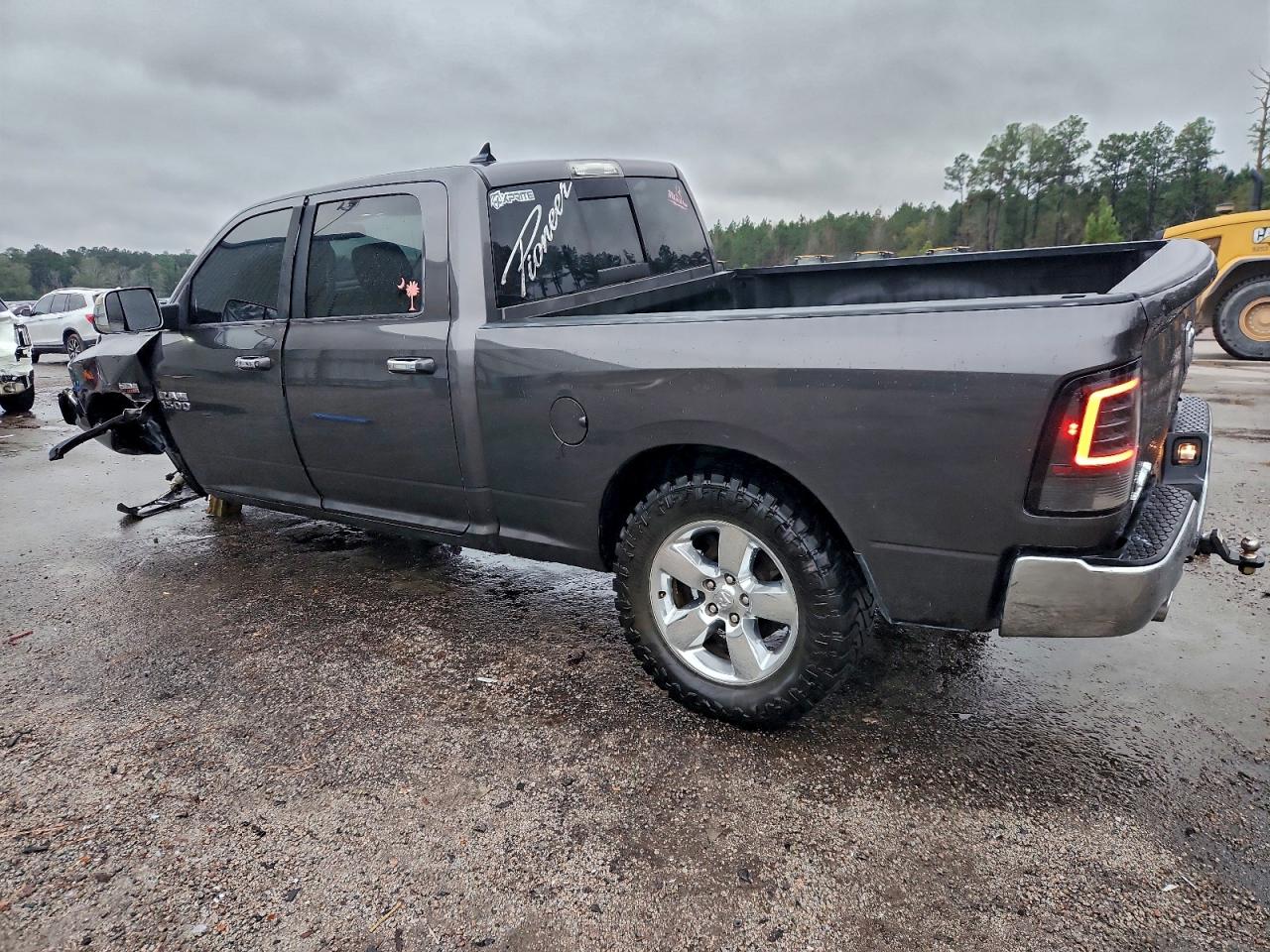 2015 Ram 1500 Slt Угольный vin: 1C6RR6TTXFS676174