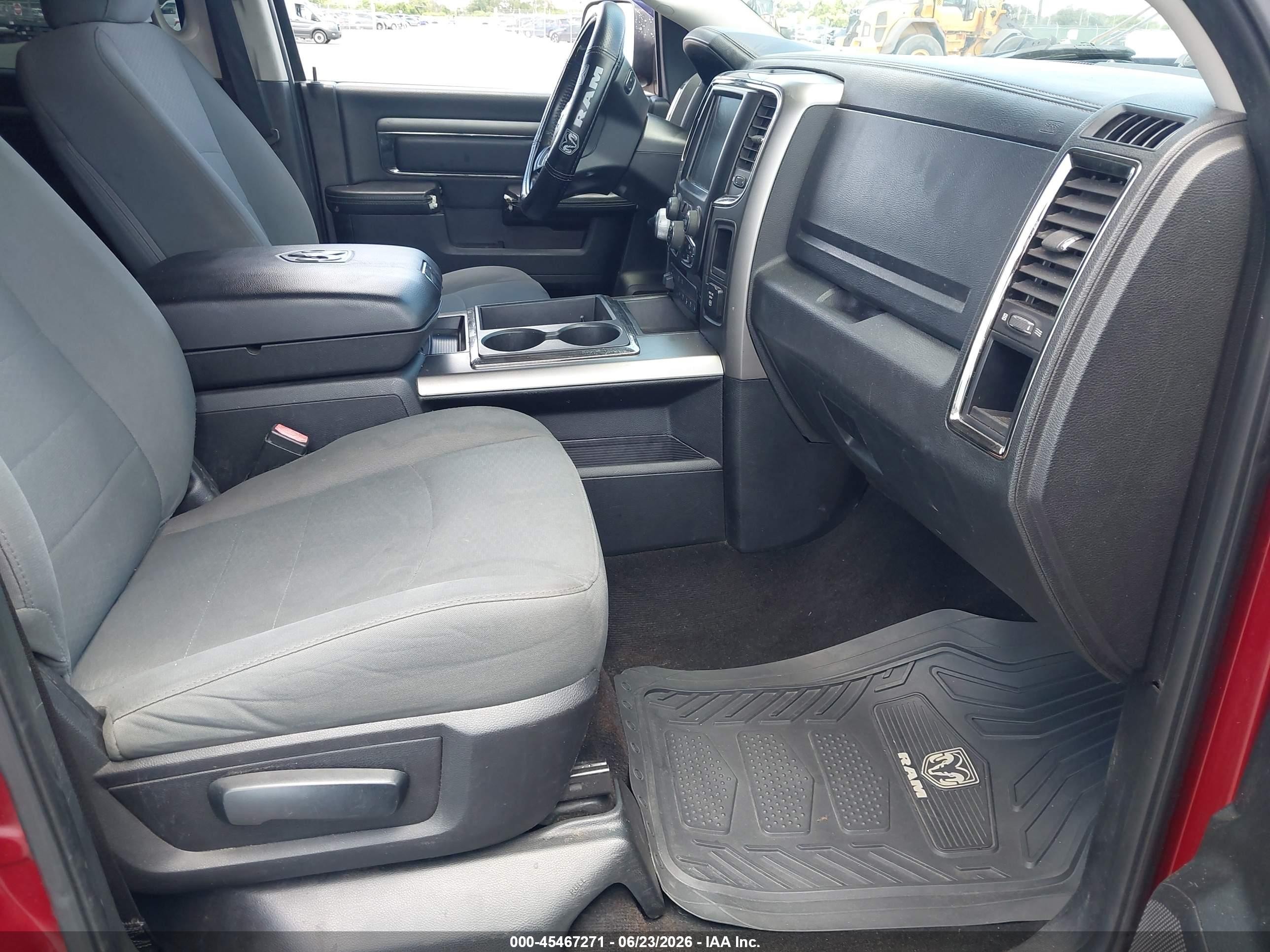 2014 Ram 1500 Sport Red vin: 1C6RR6UT0ES198442