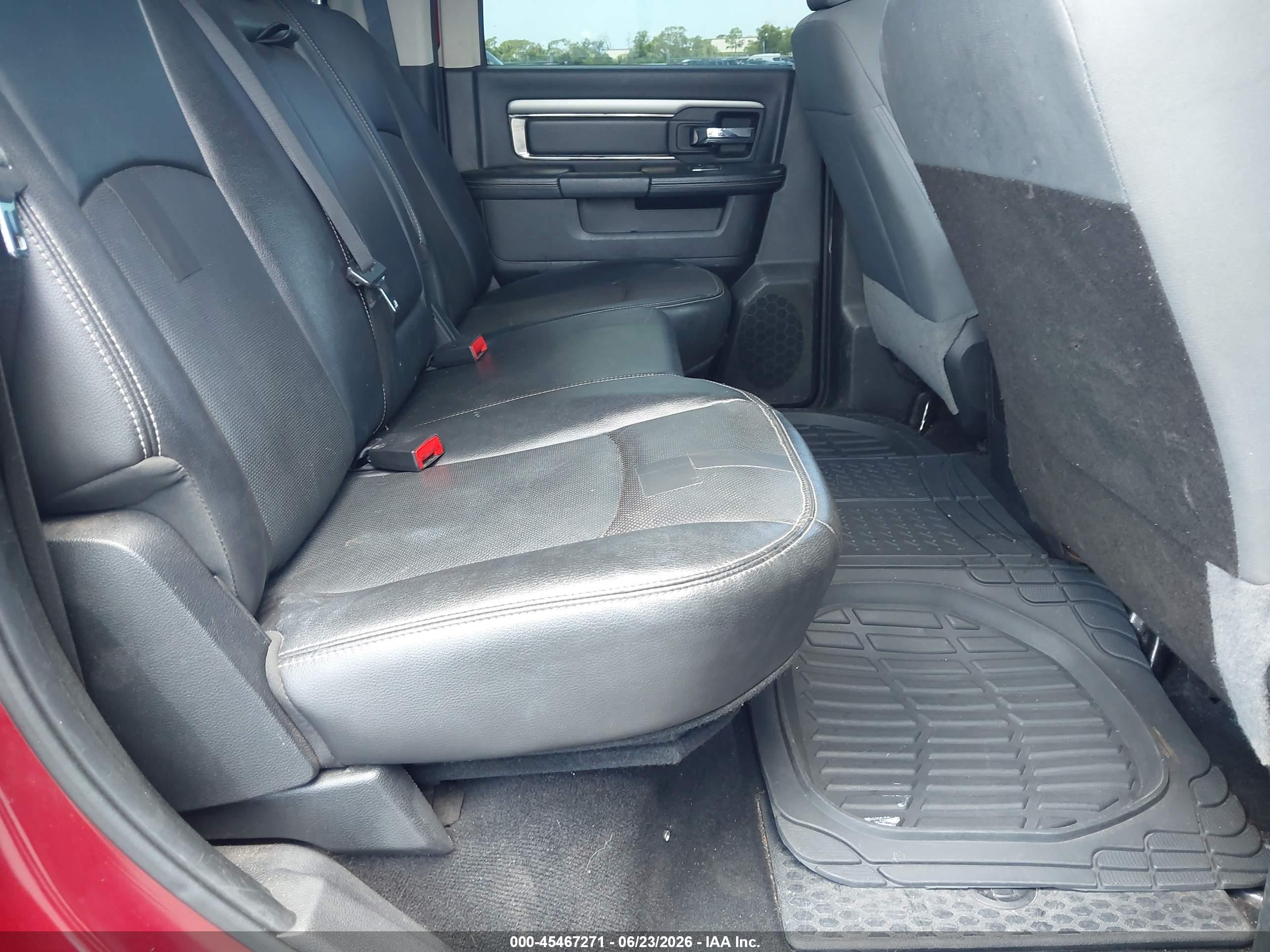 2014 Ram 1500 Sport Red vin: 1C6RR6UT0ES198442