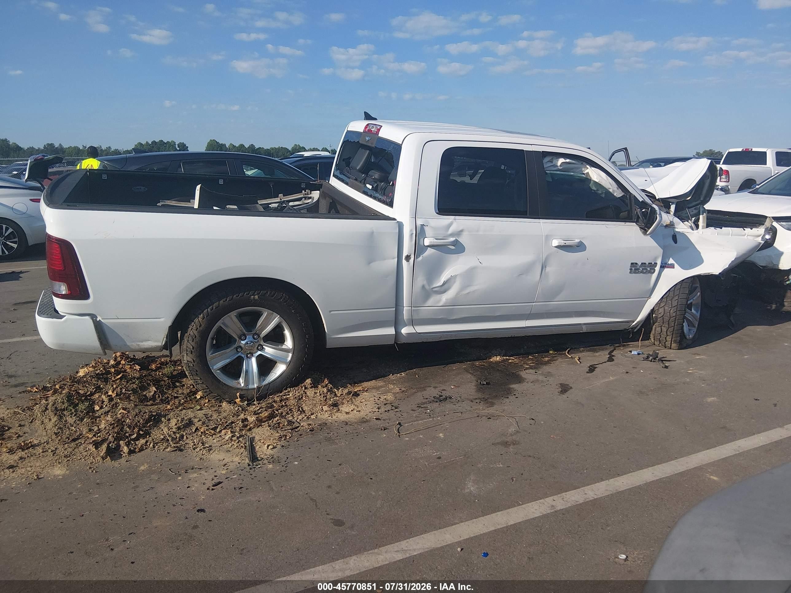 2014 Ram 1500 Sport White vin: 1C6RR6UT6ES448590