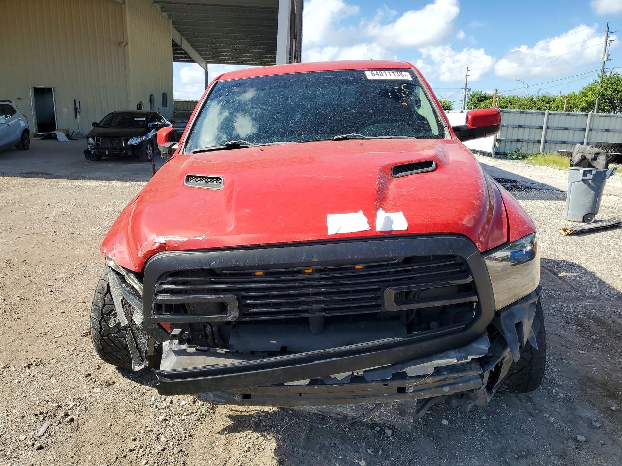 2015 Ram 1500 Sport Red vin: 1C6RR6UT6FS629416