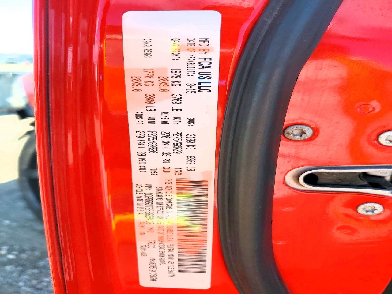 2015 Ram 1500 Sport Red vin: 1C6RR6UT6FS629416