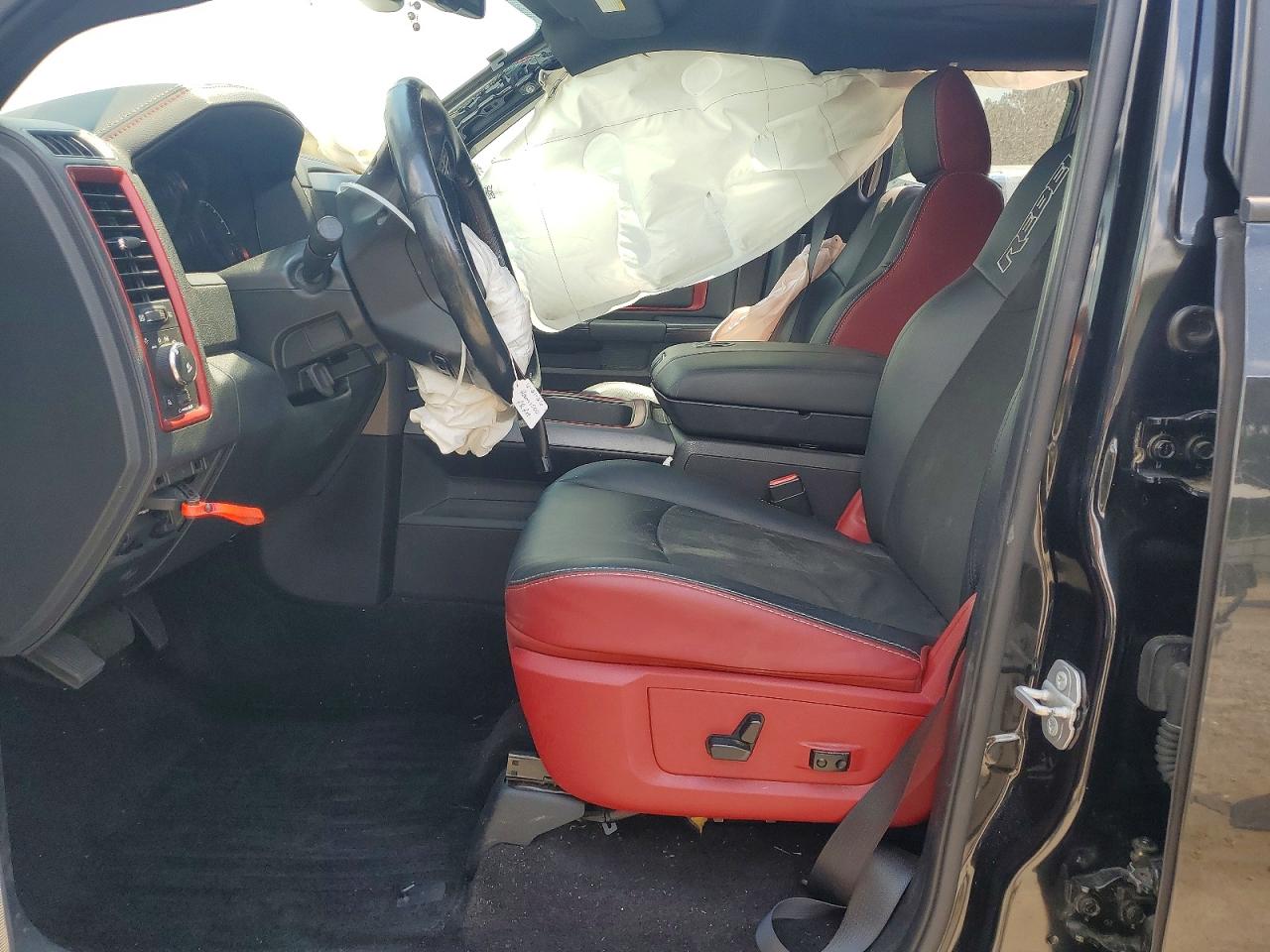 2015 Ram 1500 Rebel Черный vin: 1C6RR6YT7FS769565