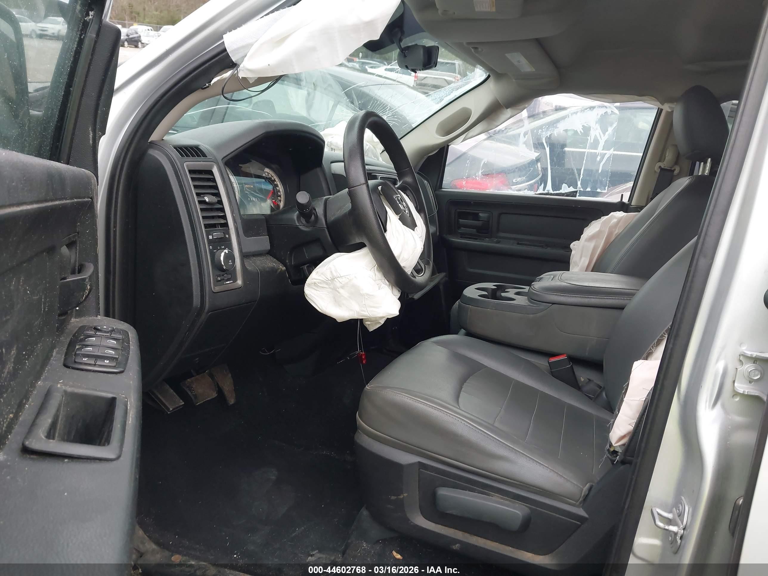 2015 Ram 1500 Hfe Express Silver vin: 1C6RR6ZM7FS638224