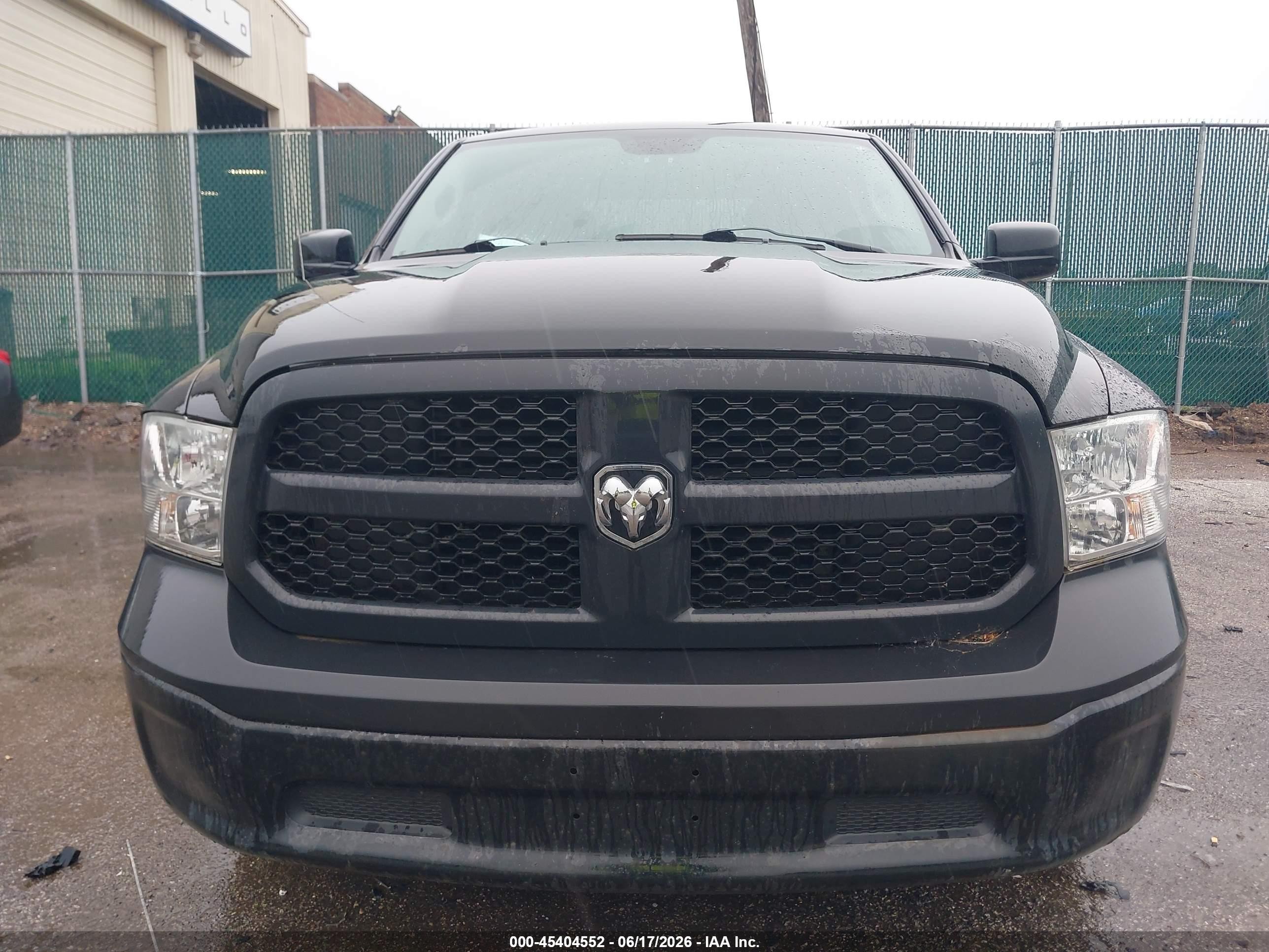 2013 Ram 1500 Tradesman Black vin: 1C6RR7FG0DS684804