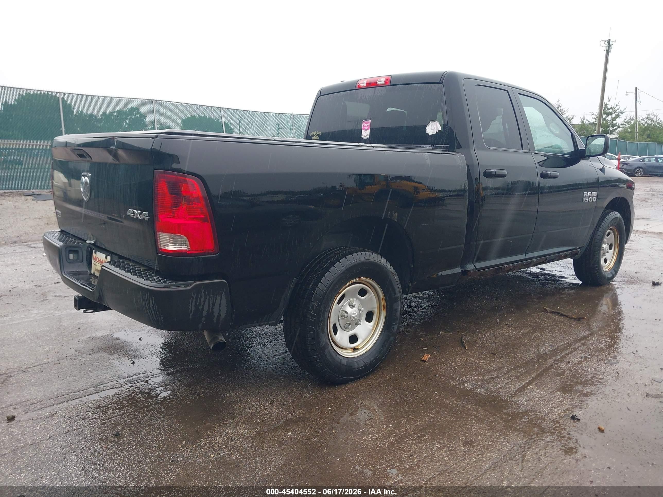 2013 Ram 1500 Tradesman Black vin: 1C6RR7FG0DS684804