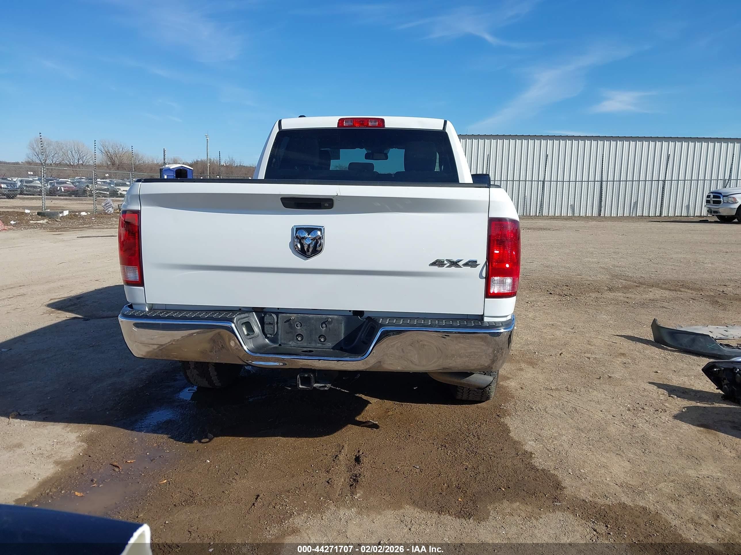 2014 Ram 1500 Tradesman White vin: 1C6RR7FG0ES469571