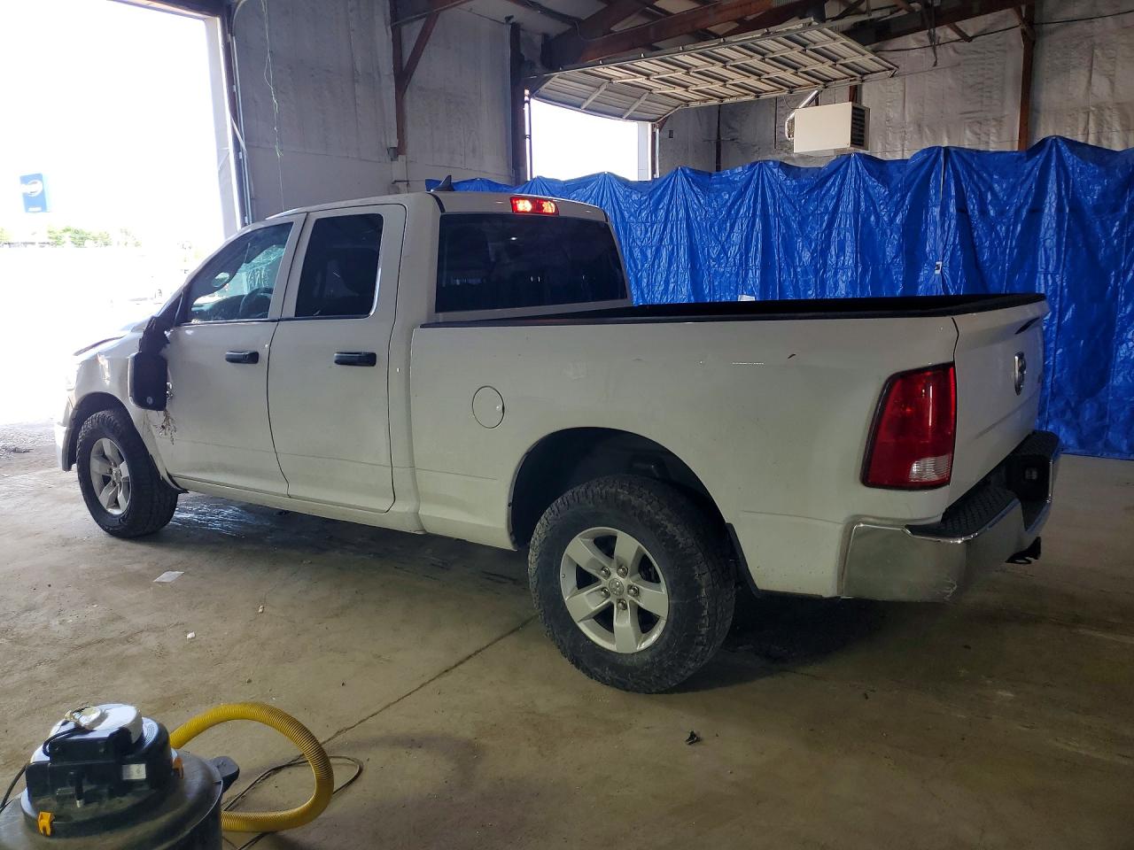 2022 Ram 1500 Classic Tradesman White vin: 1C6RR7FG0NS193165