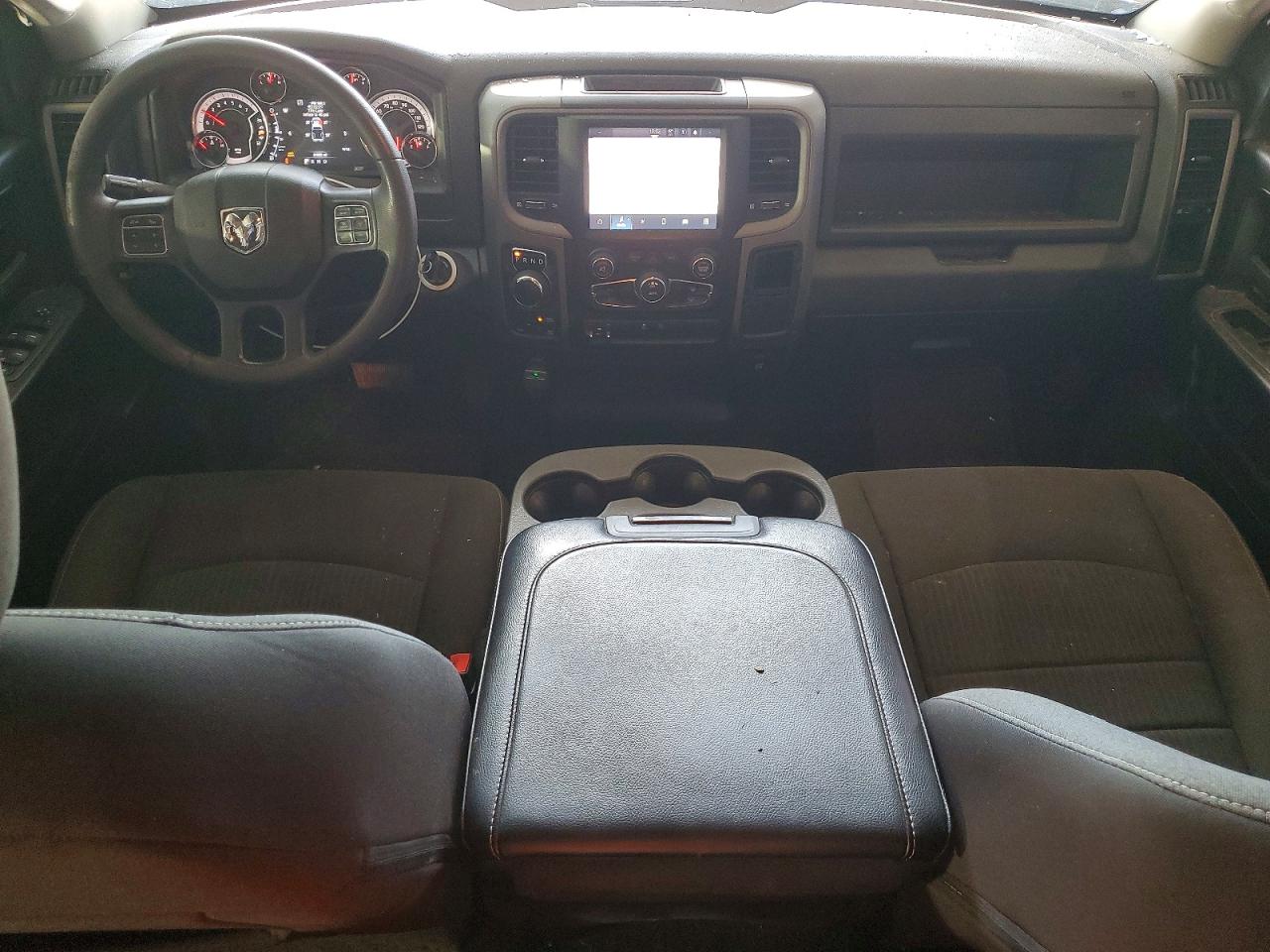 2022 Ram 1500 Classic Tradesman White vin: 1C6RR7FG0NS193165