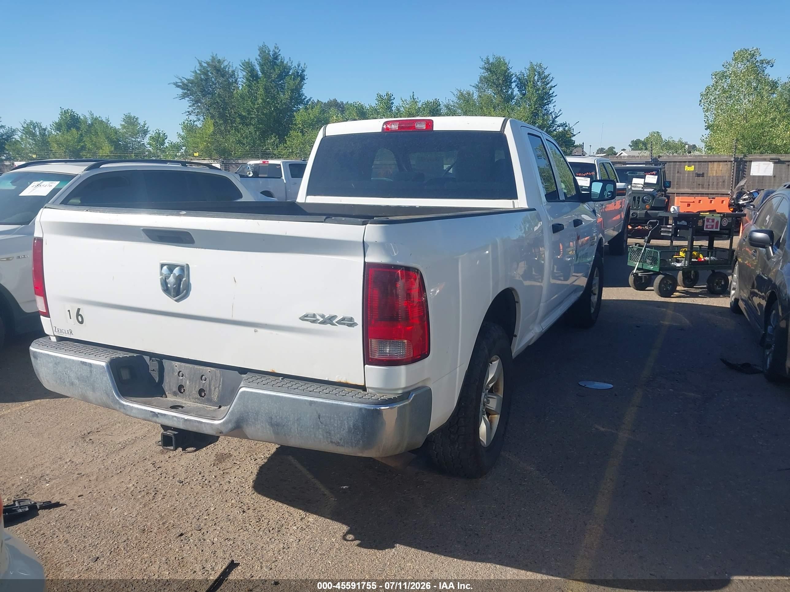 2014 Ram 1500 Tradesman White vin: 1C6RR7FG1ES242468