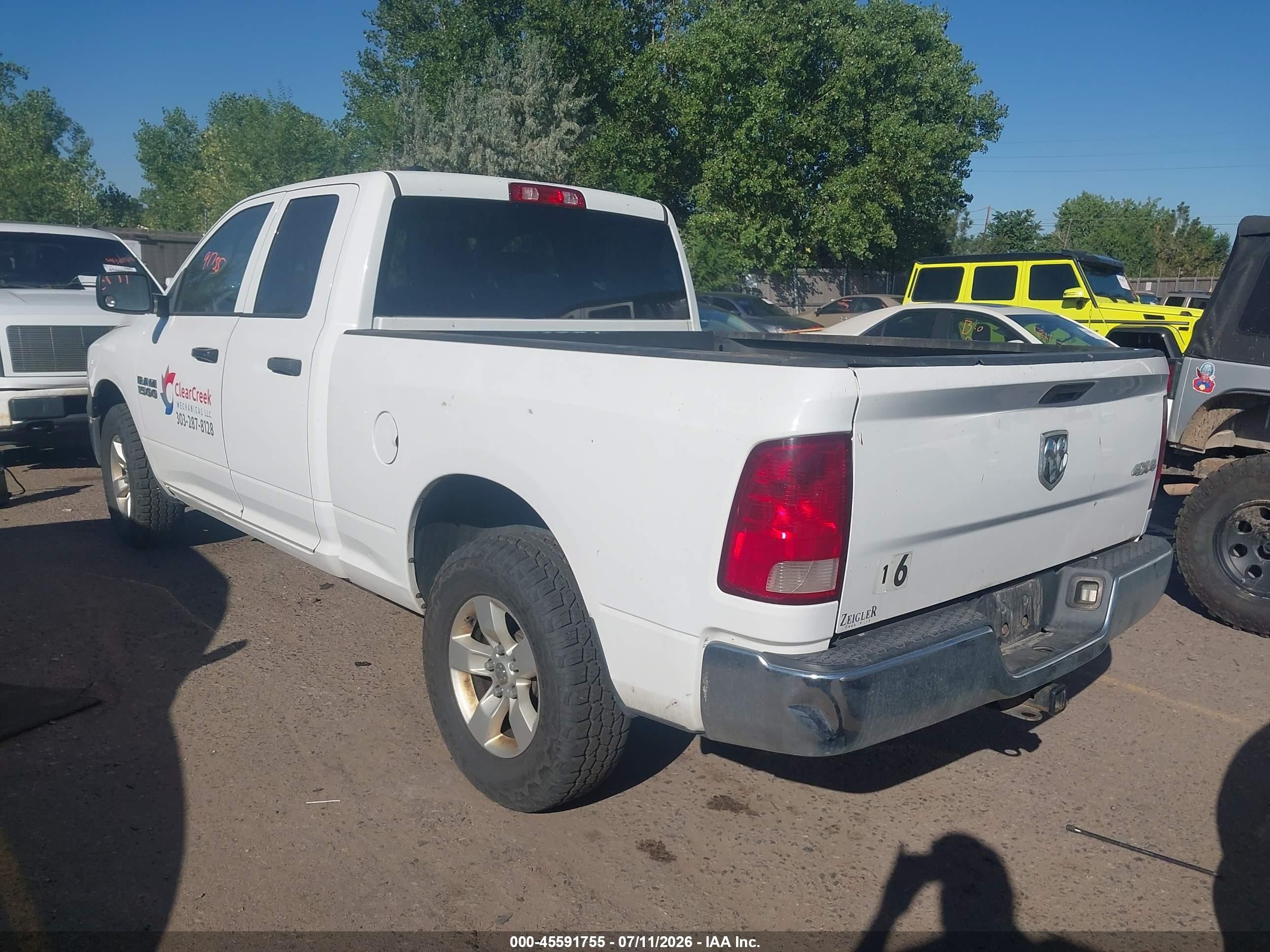 2014 Ram 1500 Tradesman White vin: 1C6RR7FG1ES242468