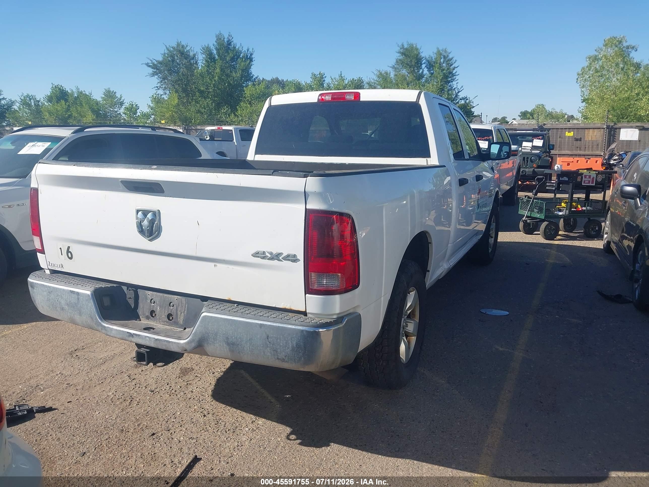 2014 Ram 1500 Tradesman White vin: 1C6RR7FG1ES242468