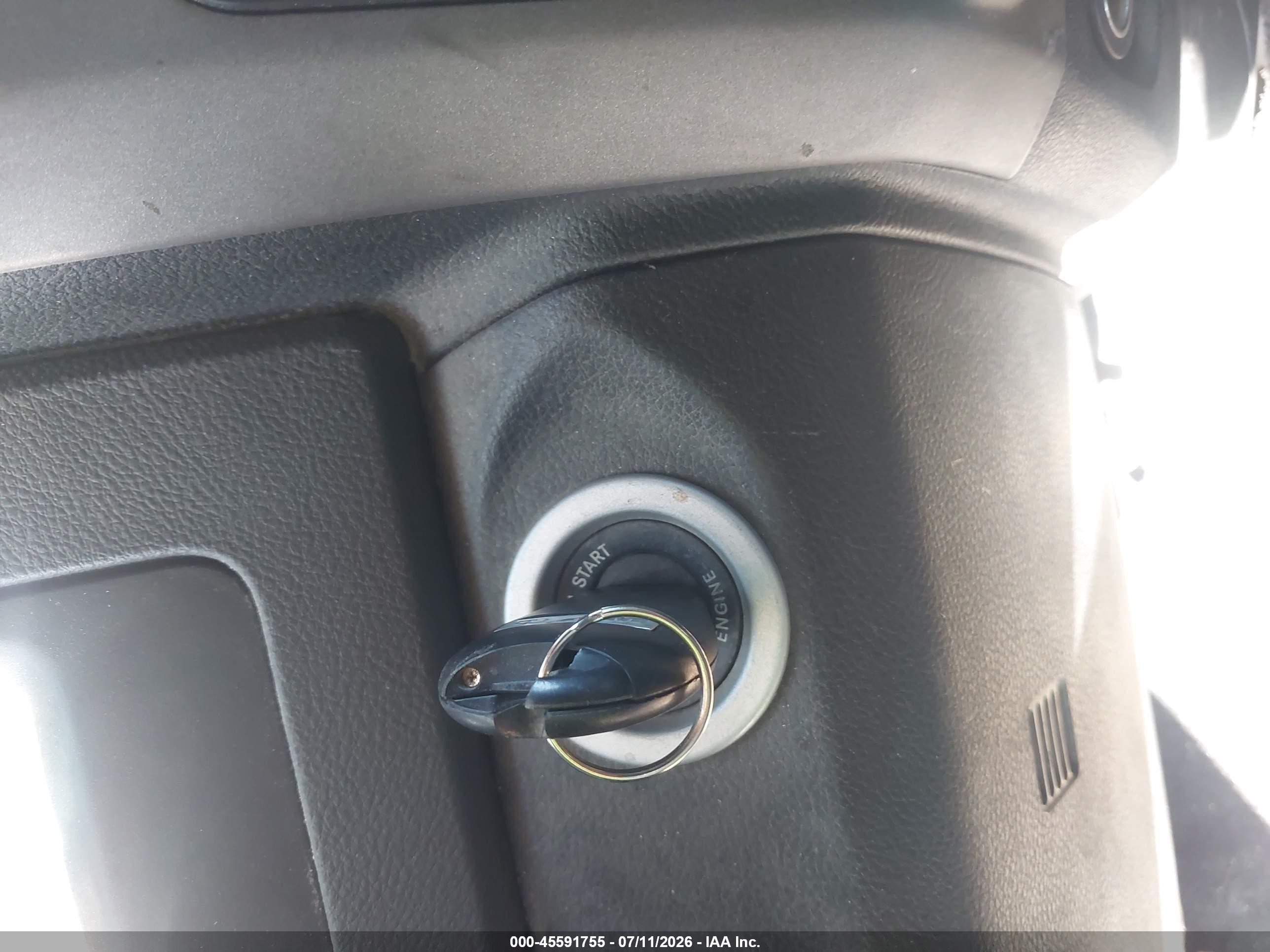 2014 Ram 1500 Tradesman White vin: 1C6RR7FG1ES242468