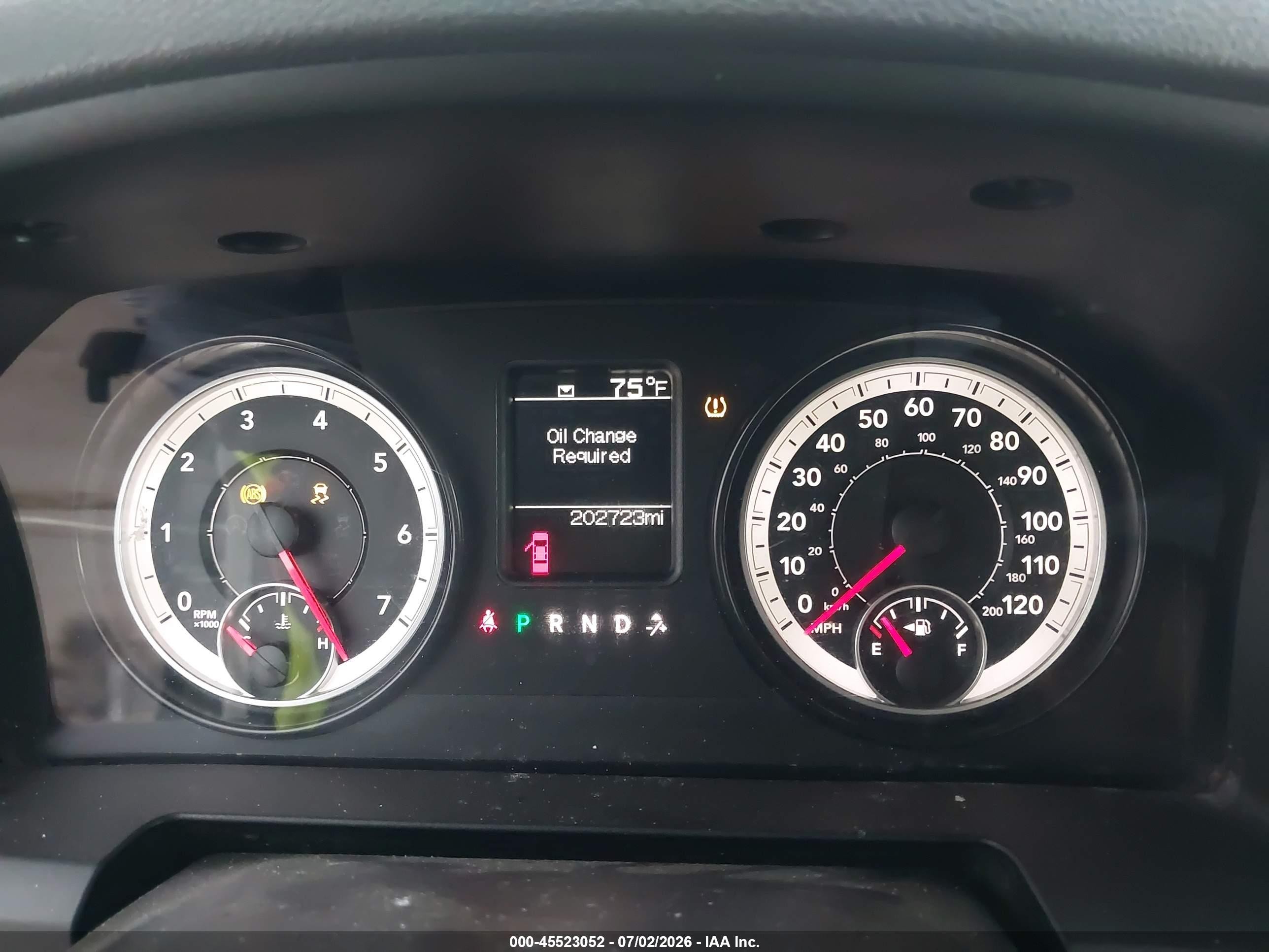 2015 Ram 1500 Tradesman White vin: 1C6RR7FG1FS763451